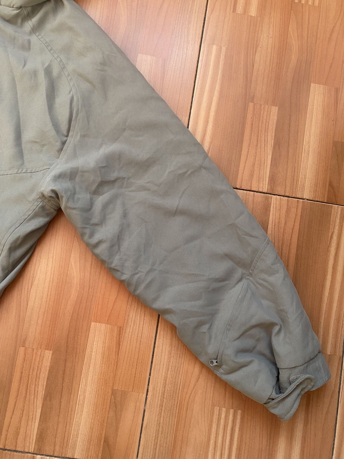 Nike Early 00's NIKE Classic Grey Mini Logo Puffer Jacket Size US L / EU 52-54 / 3 - 6 Thumbnail
