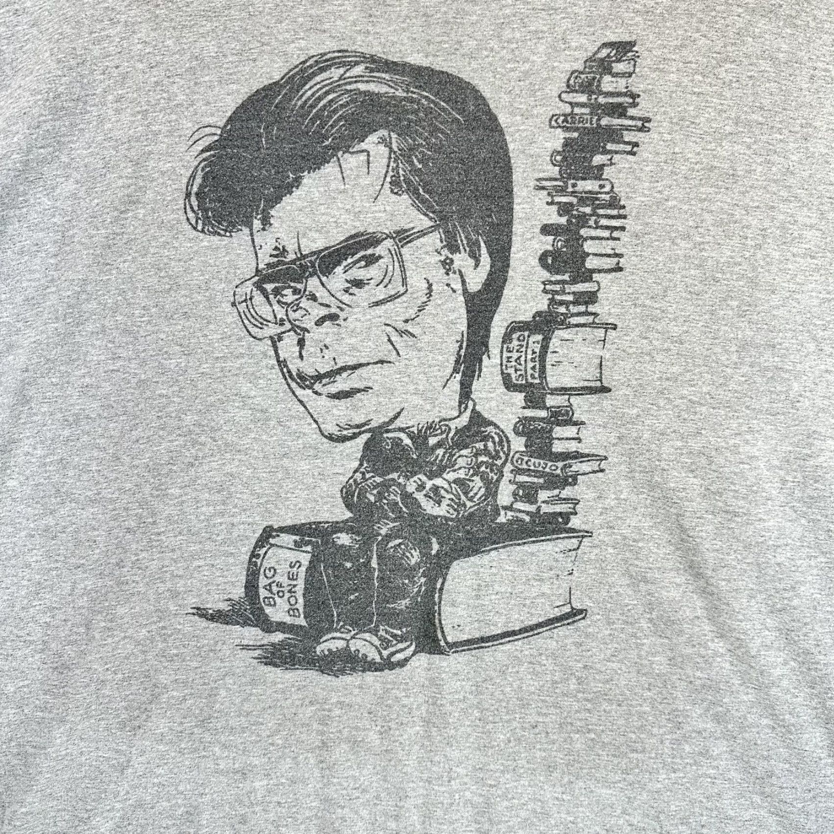 Fruit Of The Loom 5XL Stephen King Horror Author Graphic Shirt Mens Gray Carrie The Stand Cujo Size US XXL / EU 58 / 5 - 3 Thumbnail
