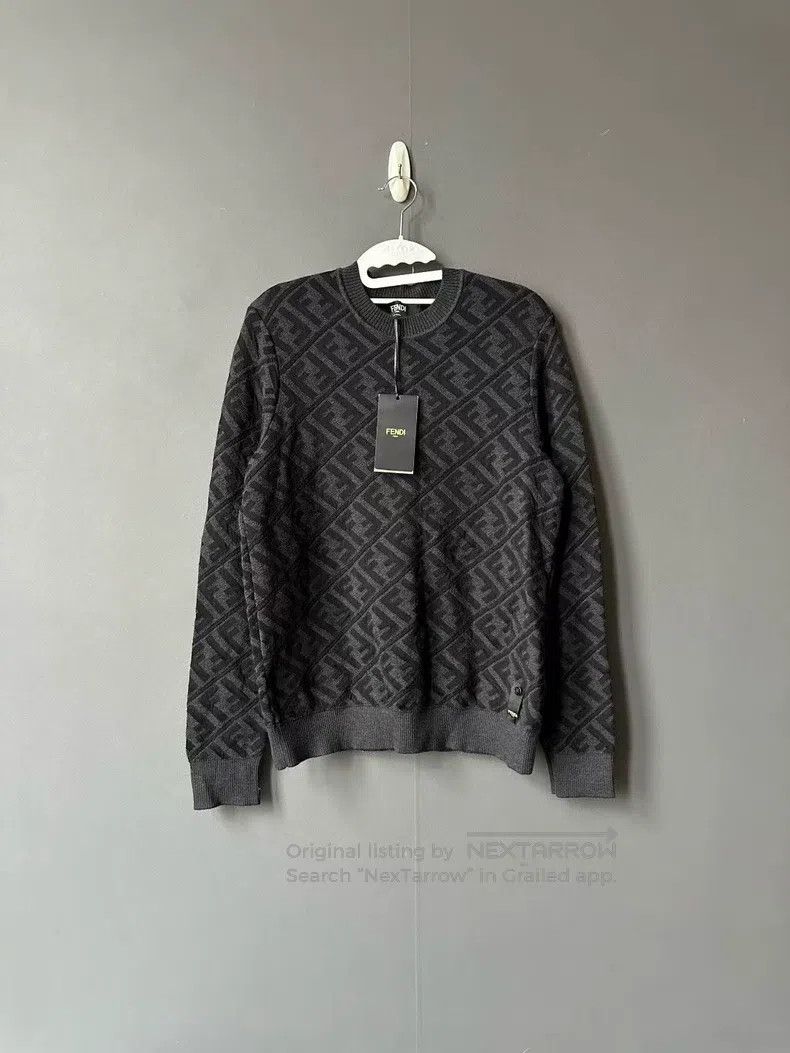 Fendi Fendi Black full-printed wool sweater Size US M / EU 48-50 / 2 - 1 Thumbnail