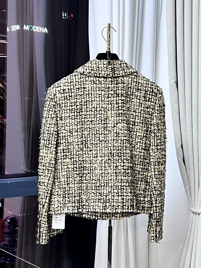 Chanel Chanel Black woven tweed jacket Size XS / US 0-2 / IT 36-38 - 3 Thumbnail