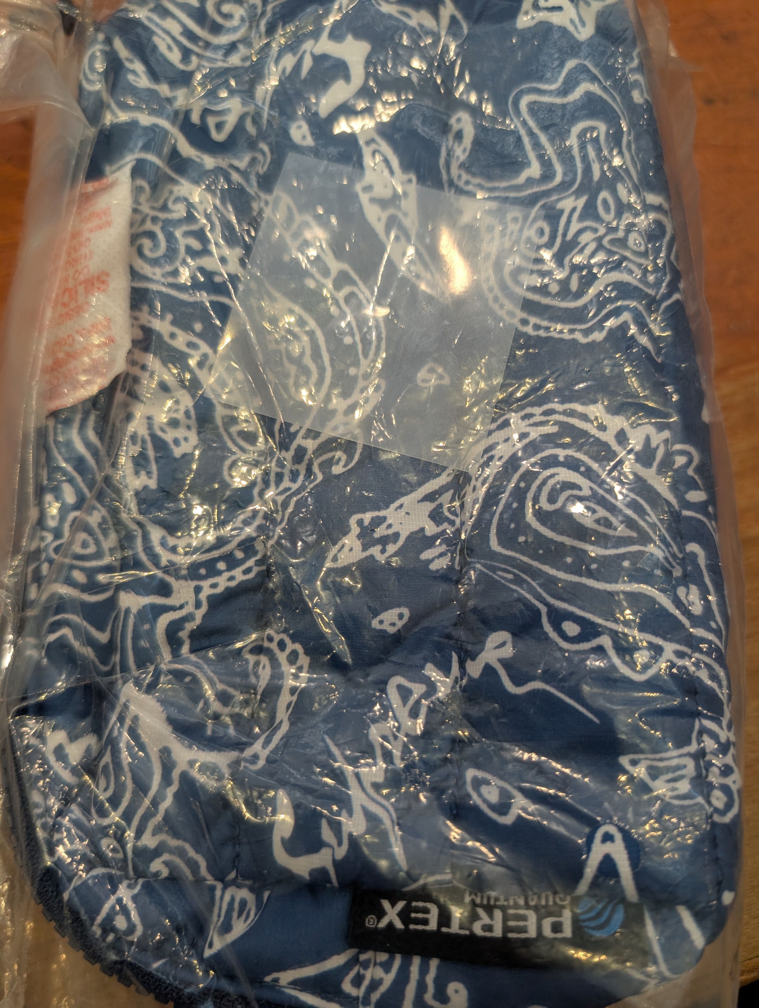 Supreme Supreme puffer pouch fw22 blue paisley brand new sealed Size ONE SIZE - 4 Thumbnail