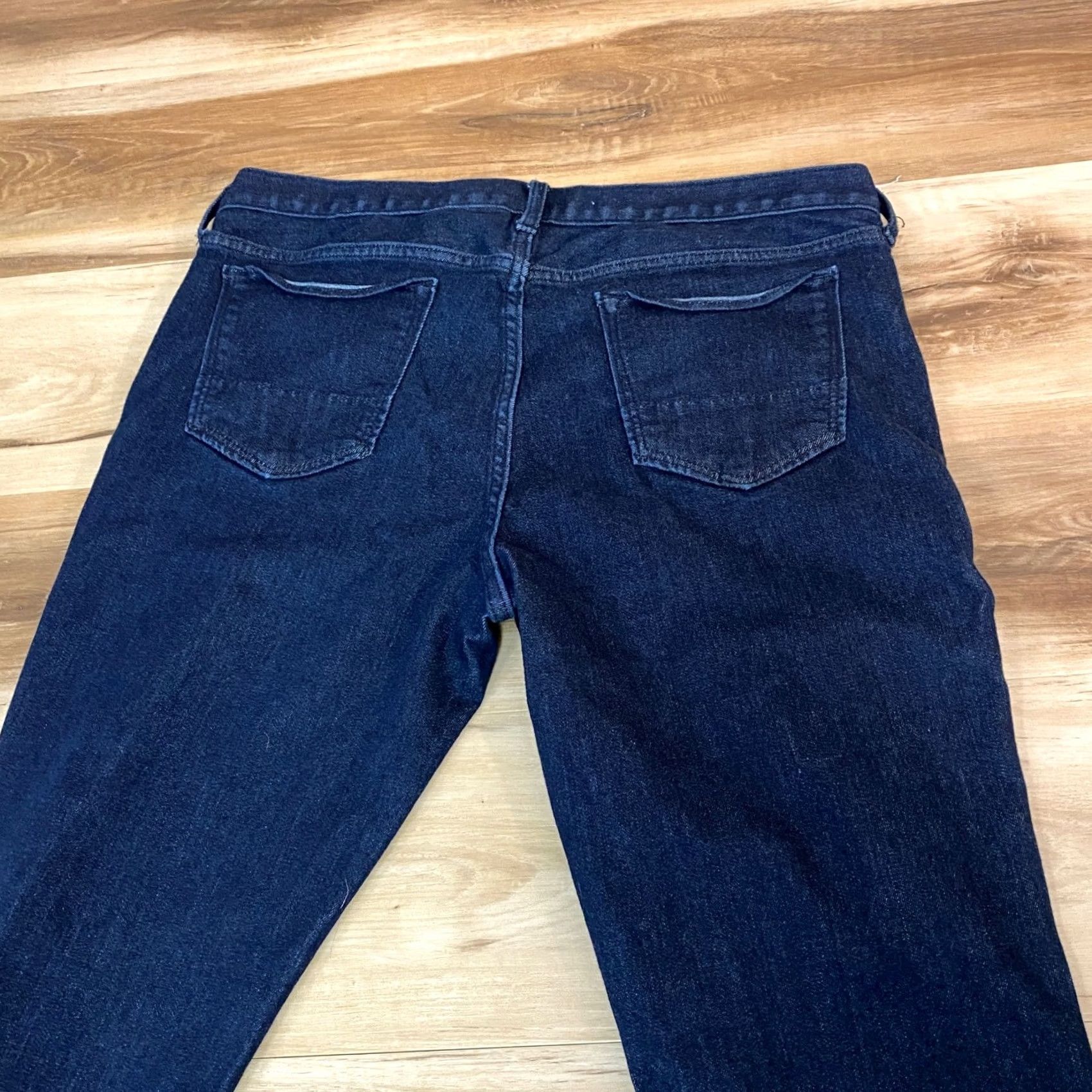 Banana Republic Banana Republic Travel Jean Mens 36x32 Slim Fit Denim Jeans Dark Indigo Wash 5-Pocket Stretch Modern Casual Size US 36 / EU 52 - 8 Thumbnail