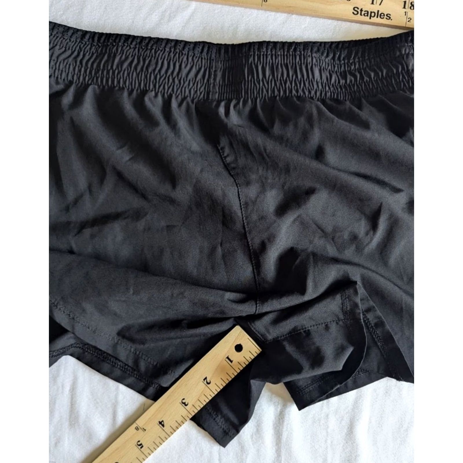 Nike Nike Running Shorts Women L Black Attached Liner EUC Athletic Athleisure Shorts Mens? Size 36" / US 14 / IT 50 - 3 Thumbnail