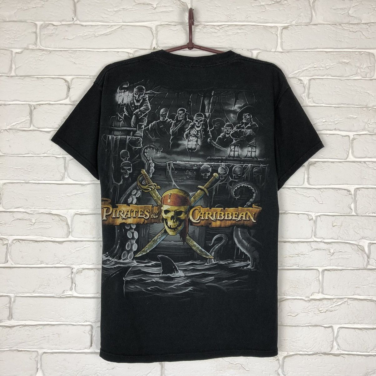 Vintage Pirates of the Caribbean vintage promo tee t shirt Size US M / EU 48-50 / 2 - 1 Thumbnail