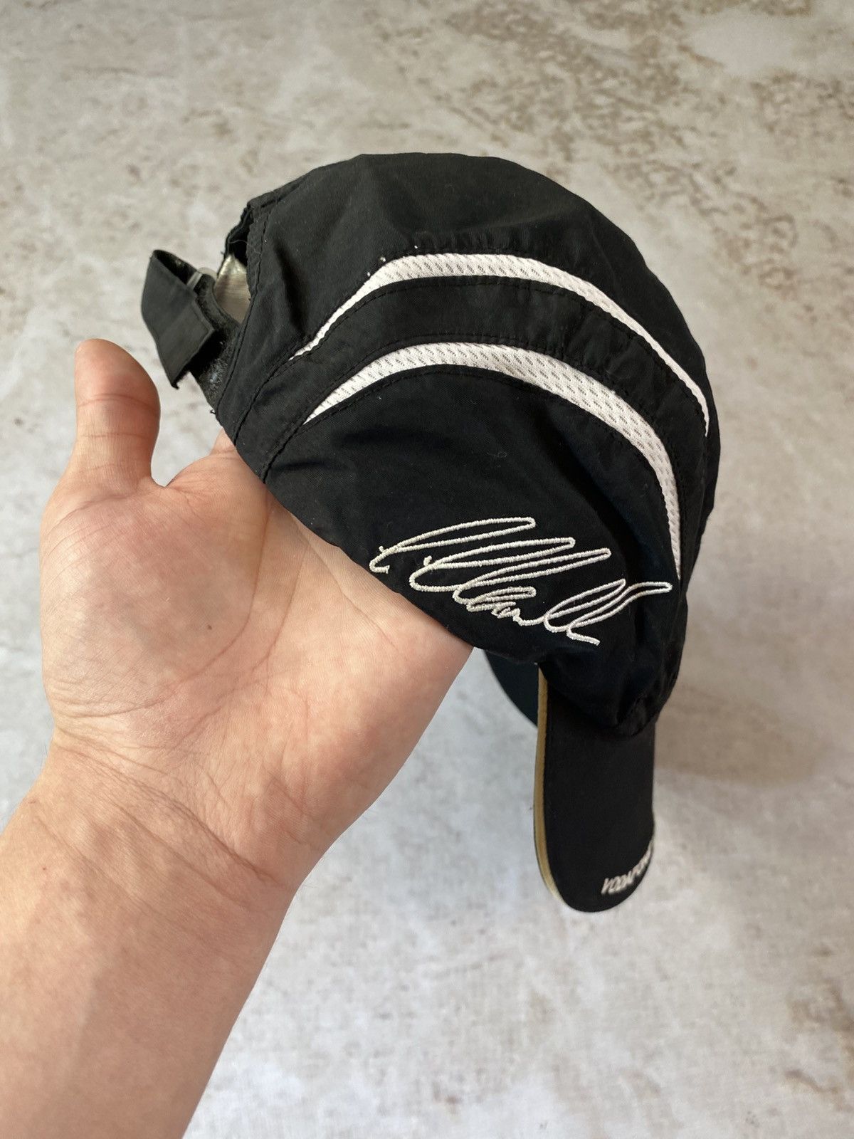 Mercedes-Benz × Vintage Vintage Vodafone McLaren Mercedes 5 panel Cap Size ONE SIZE - 2 Thumbnail