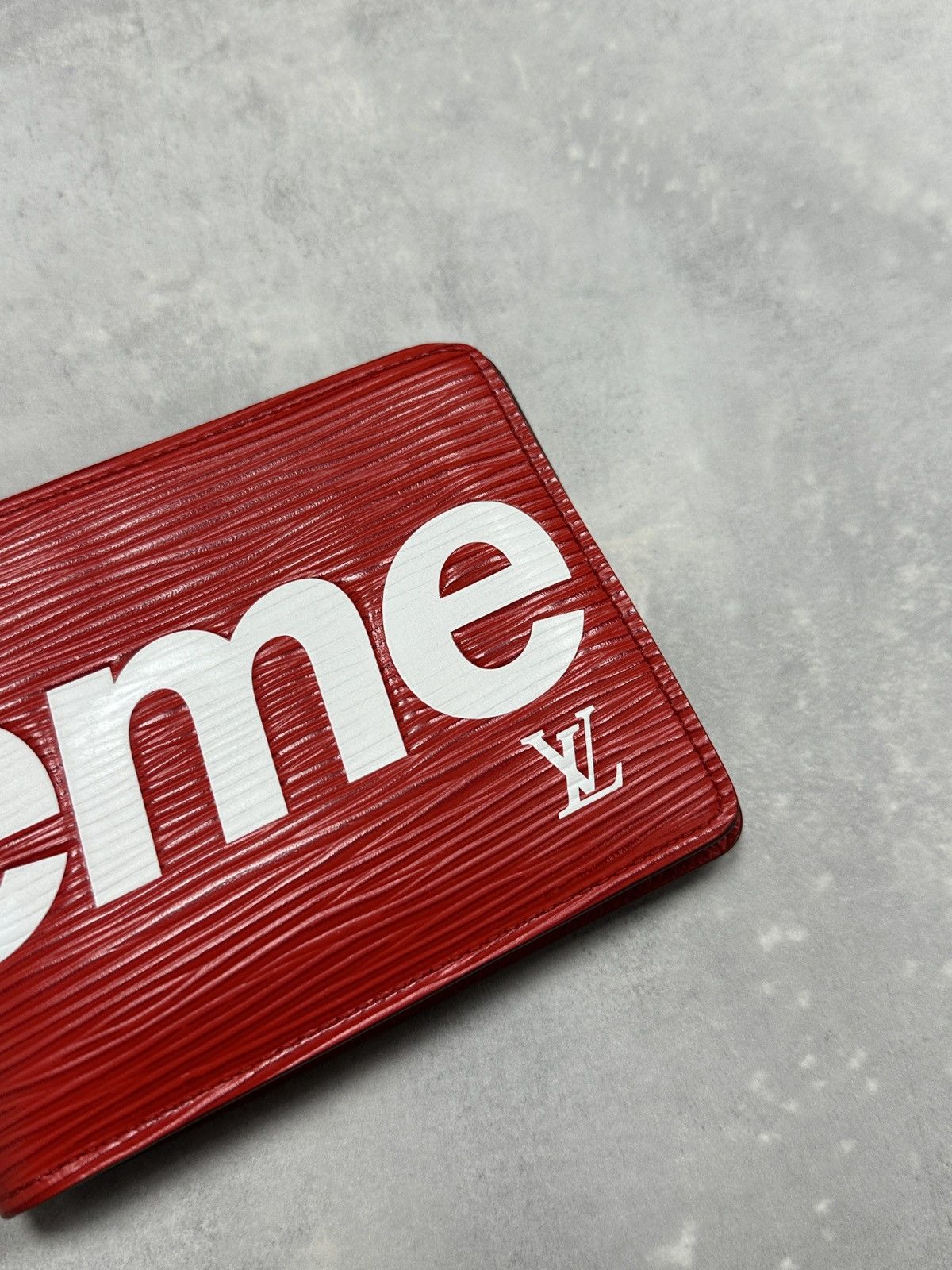 Louis Vuitton × Supreme Louis Vuitton Supreme Slender Wallet Epi Leather Red Size ONE SIZE - 15 Thumbnail