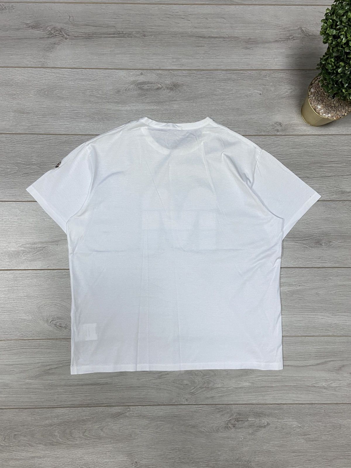 Moncler Moncler France 🇫🇷 big M nylon logo t-shirt Size US XL / EU 56 / 4 - 11 Thumbnail