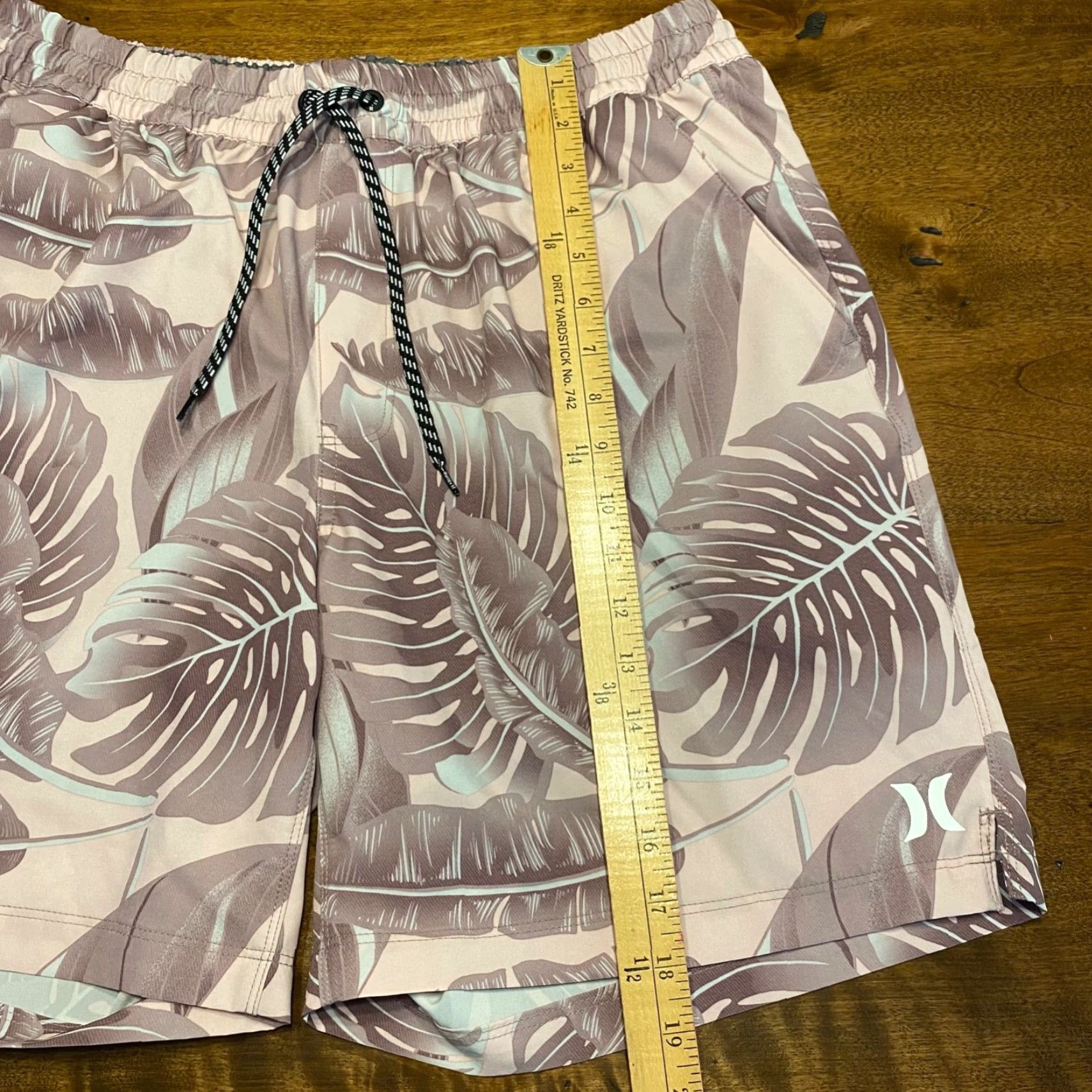 Hurley Hurley Hybrid Shorts Mens XL Pink White Lined Drawstring Swim Casual Outdoor Size US 36 / EU 52 - 5 Thumbnail
