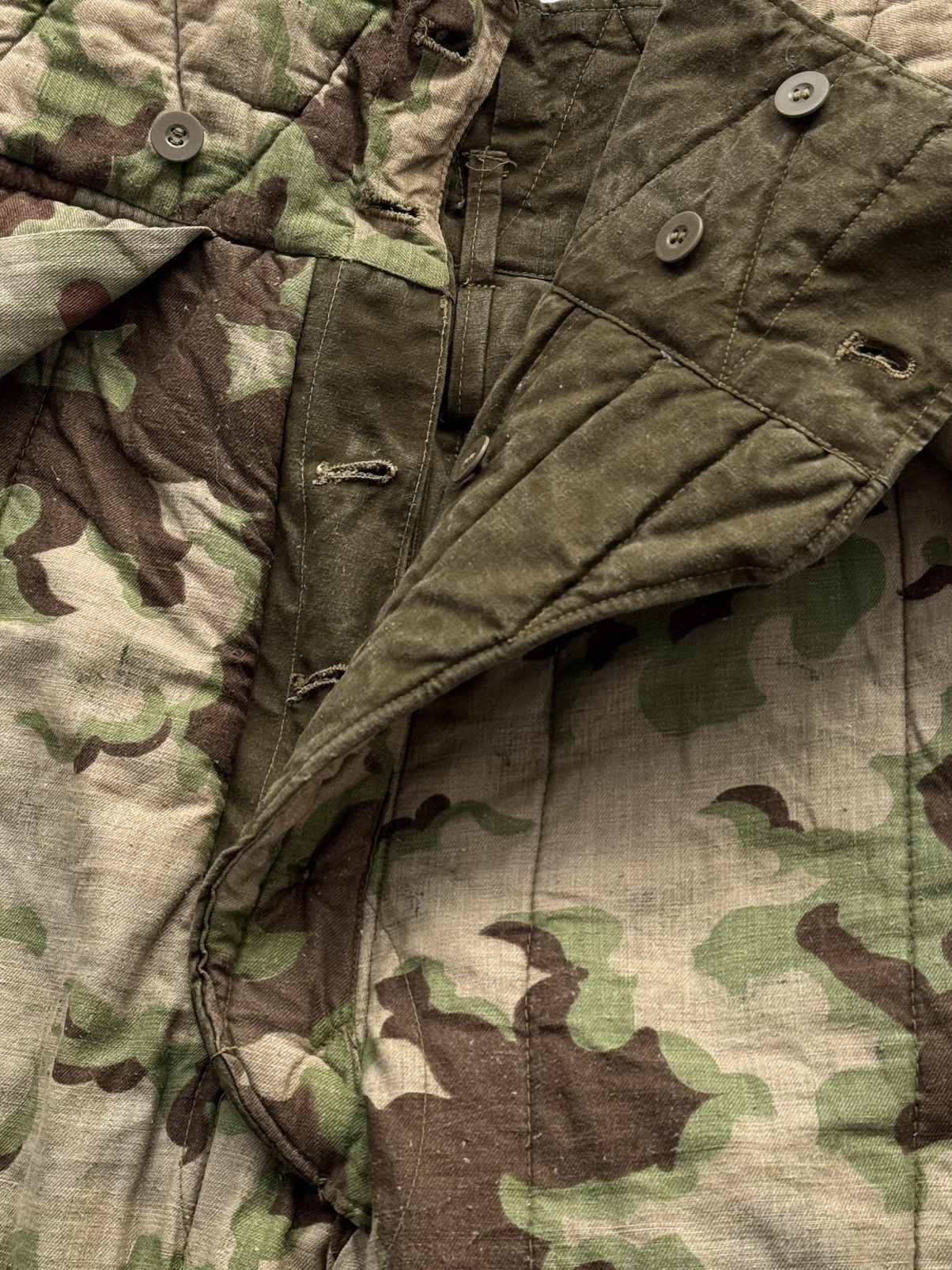Vintage 1950s Czechoslovakian Air Force Mracky Camo Reversible Pants Size US 32 / EU 48 - 9 Thumbnail