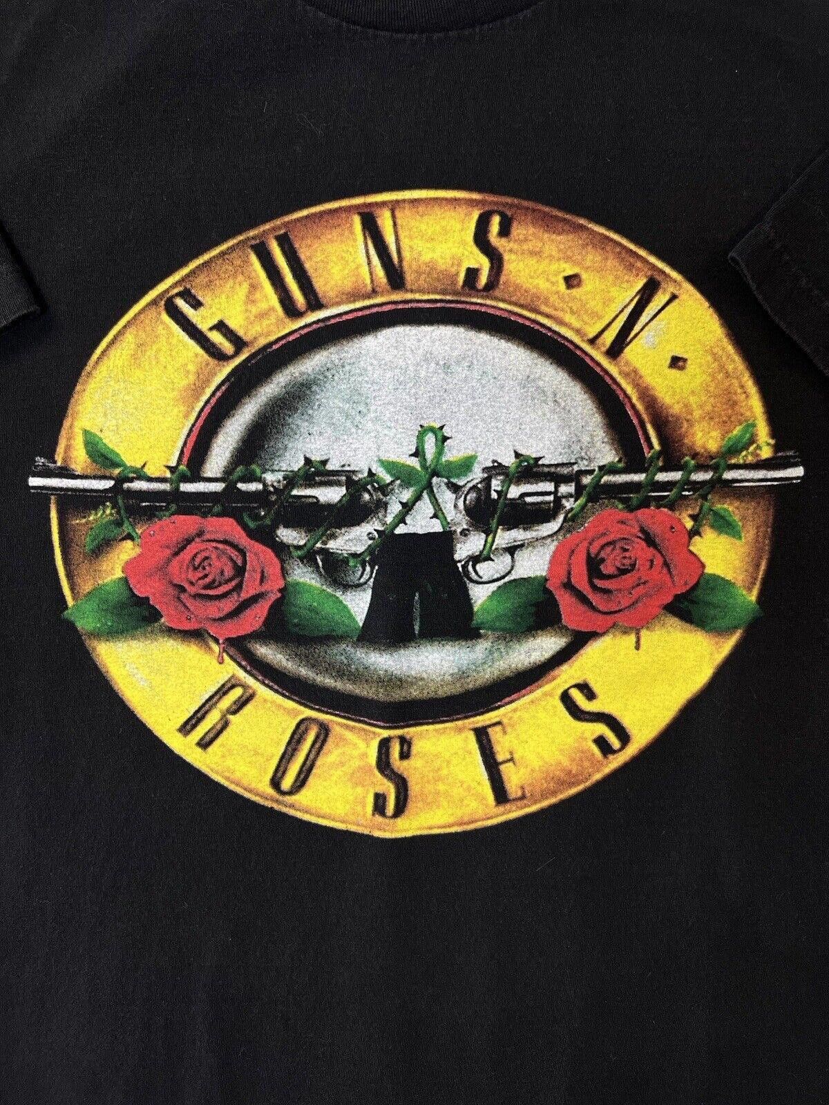 Designer Authentic Guns N' Roses 2017 Tour T-Shirt Mens L Band Tee Size US L / EU 52-54 / 3 - 2 Thumbnail