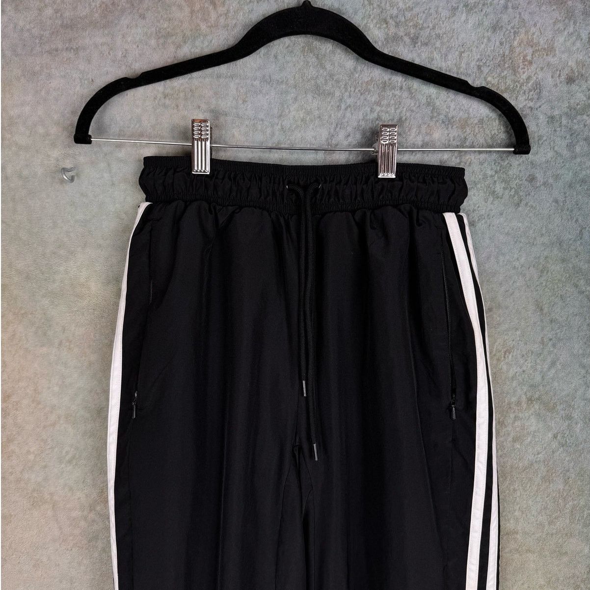 Adidas Adidas Track Jogger Pants Sz Small Black Striped Sportswear Size 25" / US 0 / IT 36 - 6 Thumbnail
