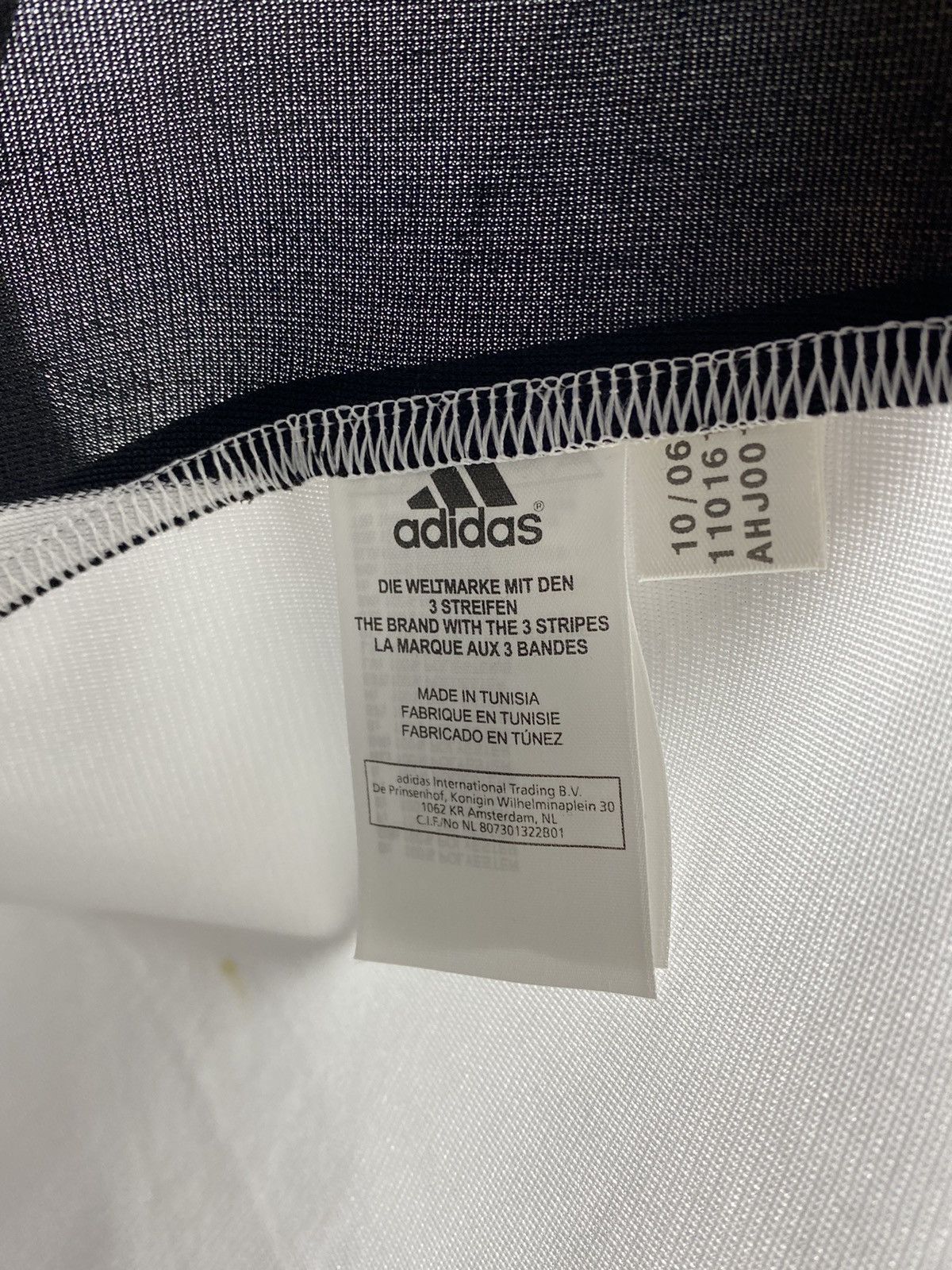 Adidas × Vintage Vintage Adidas Newcastle United Hype Y2k Blokecore Jersey Size US M / EU 48-50 / 2 - 17 Thumbnail