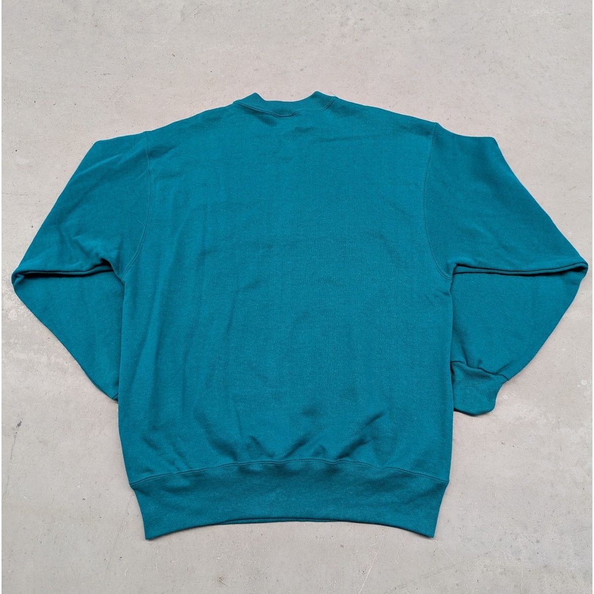 Hanes × Vintage Vintage 80s Alaska Turquoise crew neck sweater Size US L / EU 52-54 / 3 - 3 Thumbnail