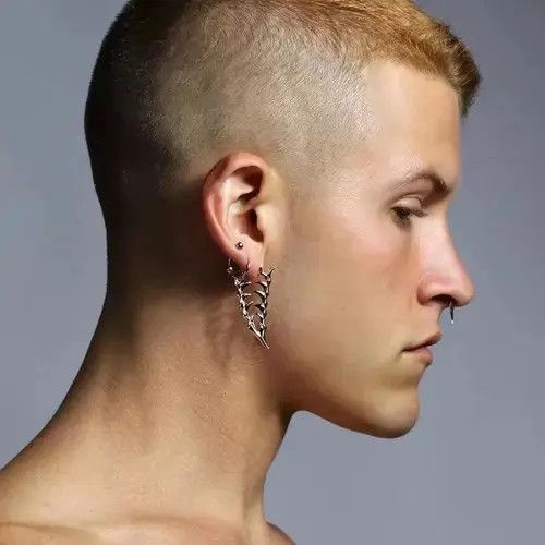 Vintage Cyberpunk Style Canine Teeth Earrings Unisex Size ONE SIZE - 2 Thumbnail