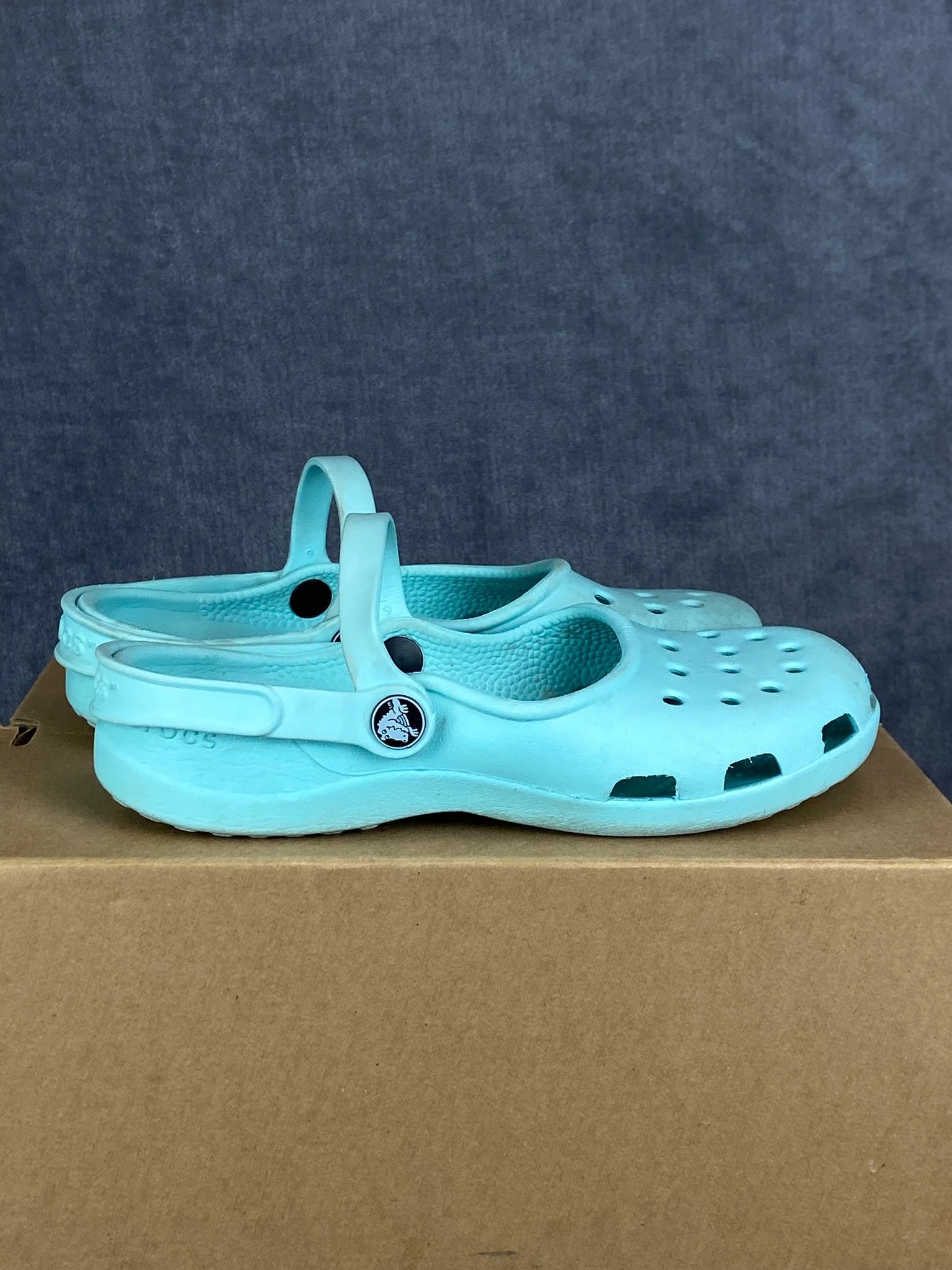 Crocs Crocs Light Blue Clogs Size 6 Size US 6 / EU 39 - 5 Thumbnail