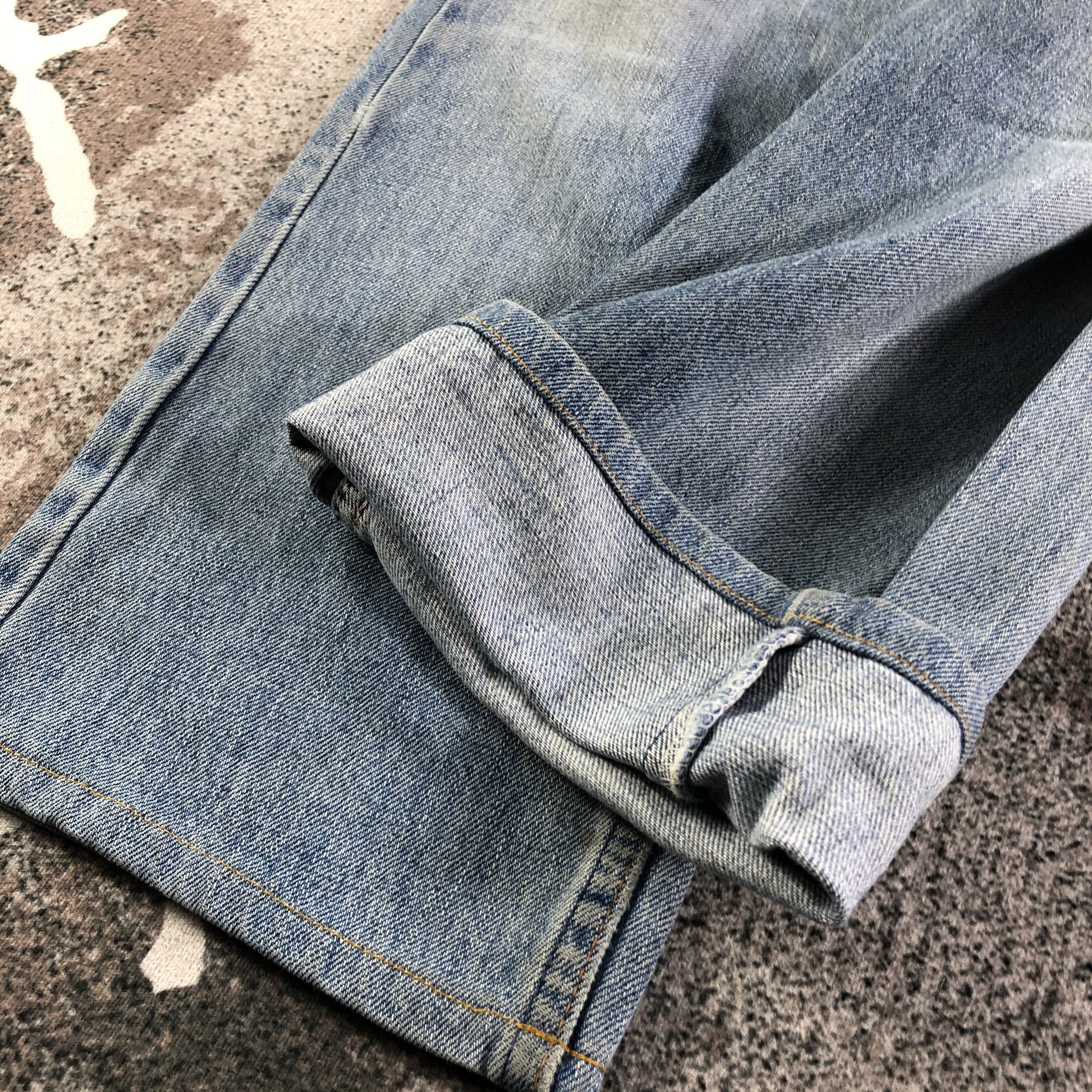 Levi's Distress Vintage Levis 509 Jeans Dirty Wash Denim KJ2216 Size US 29 - 7 Thumbnail