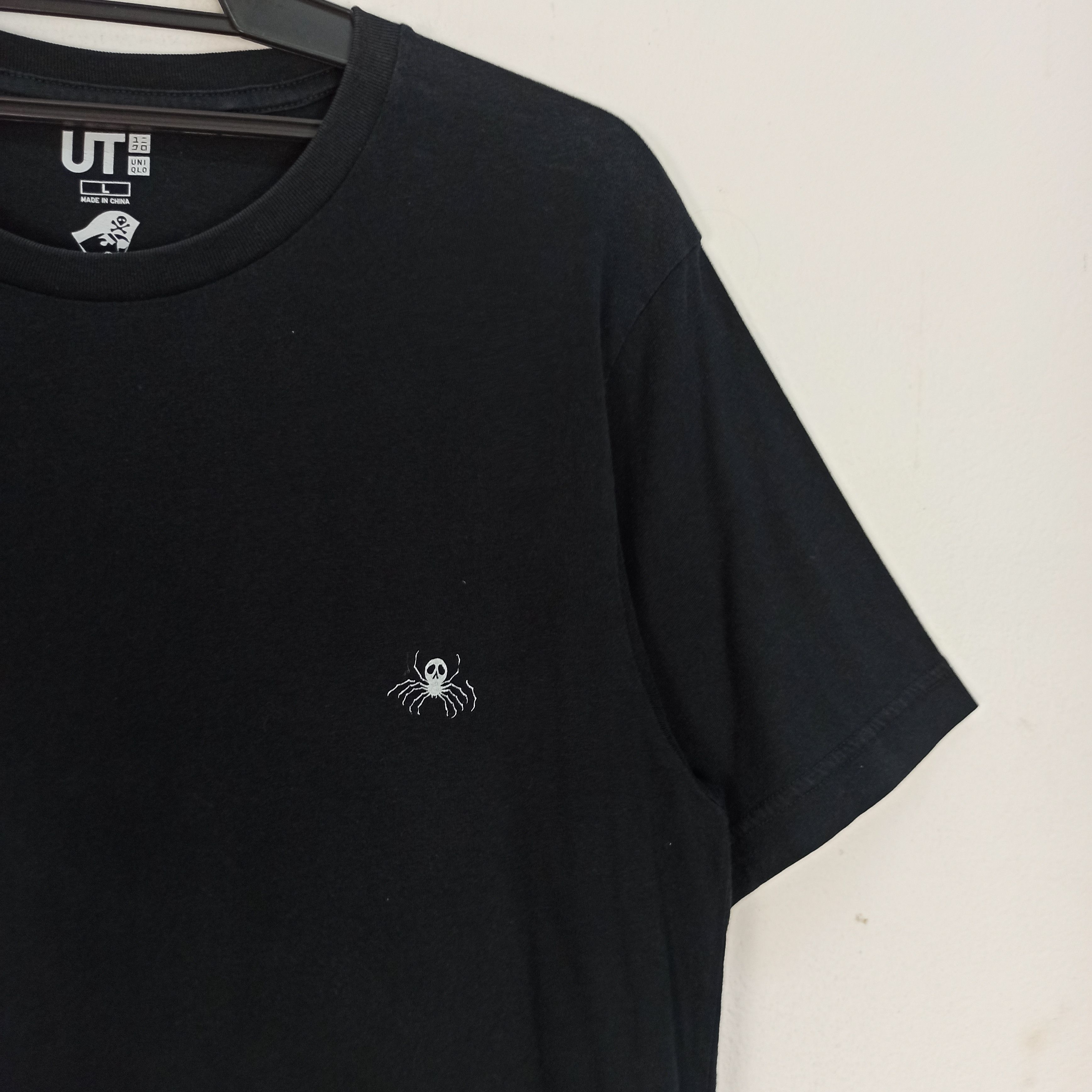 Anime Rare Hunter X Hunter Anime Japan By Uniqlo Size US L / EU 52-54 / 3 - 4 Thumbnail