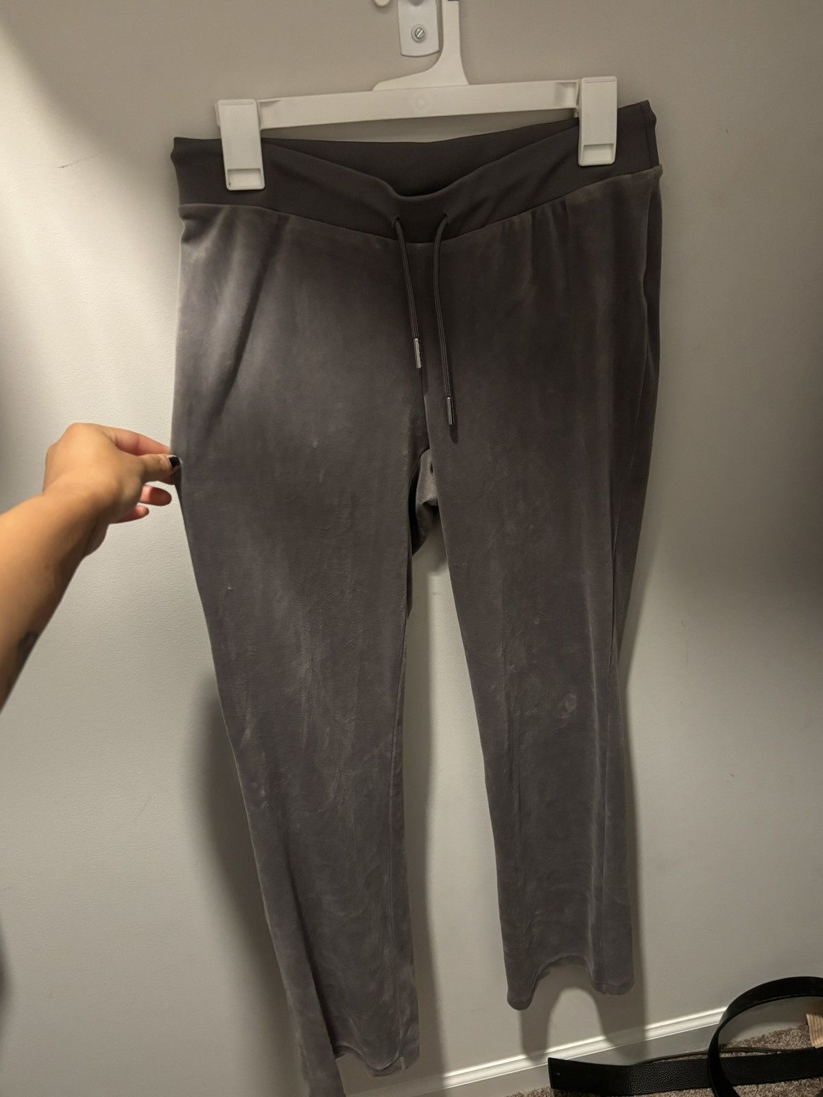 Juicy Couture Juicy Couture OG Big Bling velour track pants Size 27" / US 4 / IT 40 - 4 Thumbnail