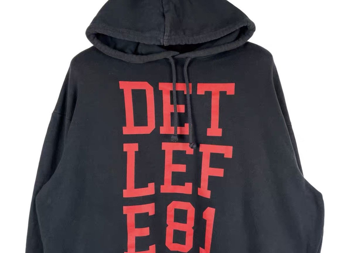 Raf Simons Raf Simons FW17 Detlef E81 Black-Red Logo Hoodie J31 Size US XL / EU 56 / 4 - 3 Thumbnail