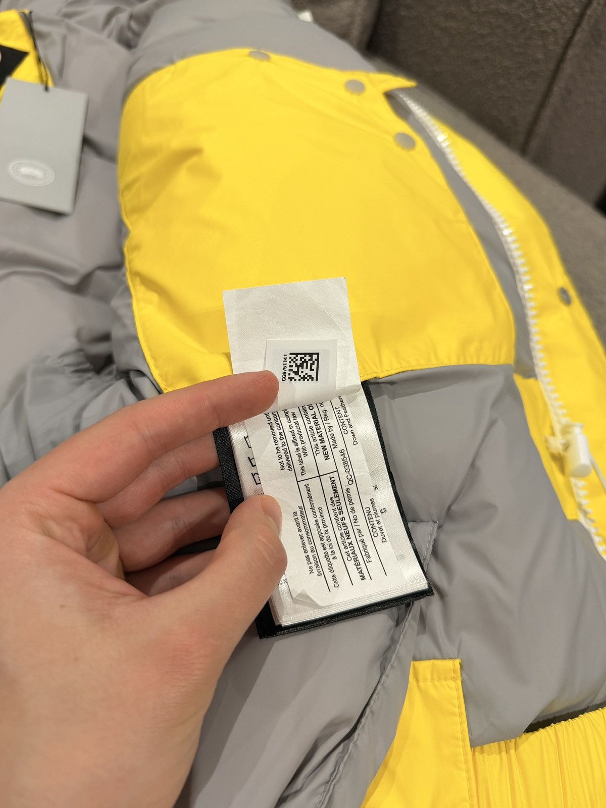 Canada Goose CANADA GOOSE Snow Mantra Parka Down Jacket Coat Size M Size US M / EU 48-50 / 2 - 15 Thumbnail