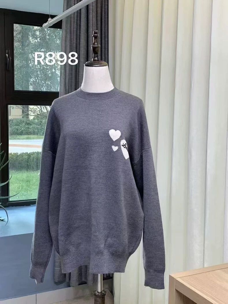 Loewe loewe heart knit wool sweater in gray Size US S / EU 44-46 / 1 - 7 Thumbnail