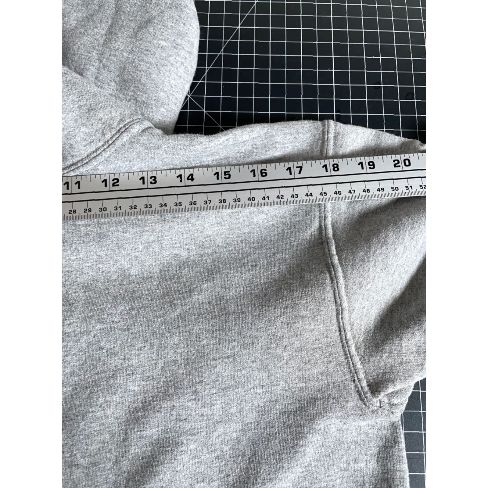 Vintage VINTAGE 90s Pullover Hoodie Shirt Adult Small Heather Gray Cotton Polyester Fleece Logo Tubular Lightweight Size US S / EU 44-46 / 1 - 7 Thumbnail