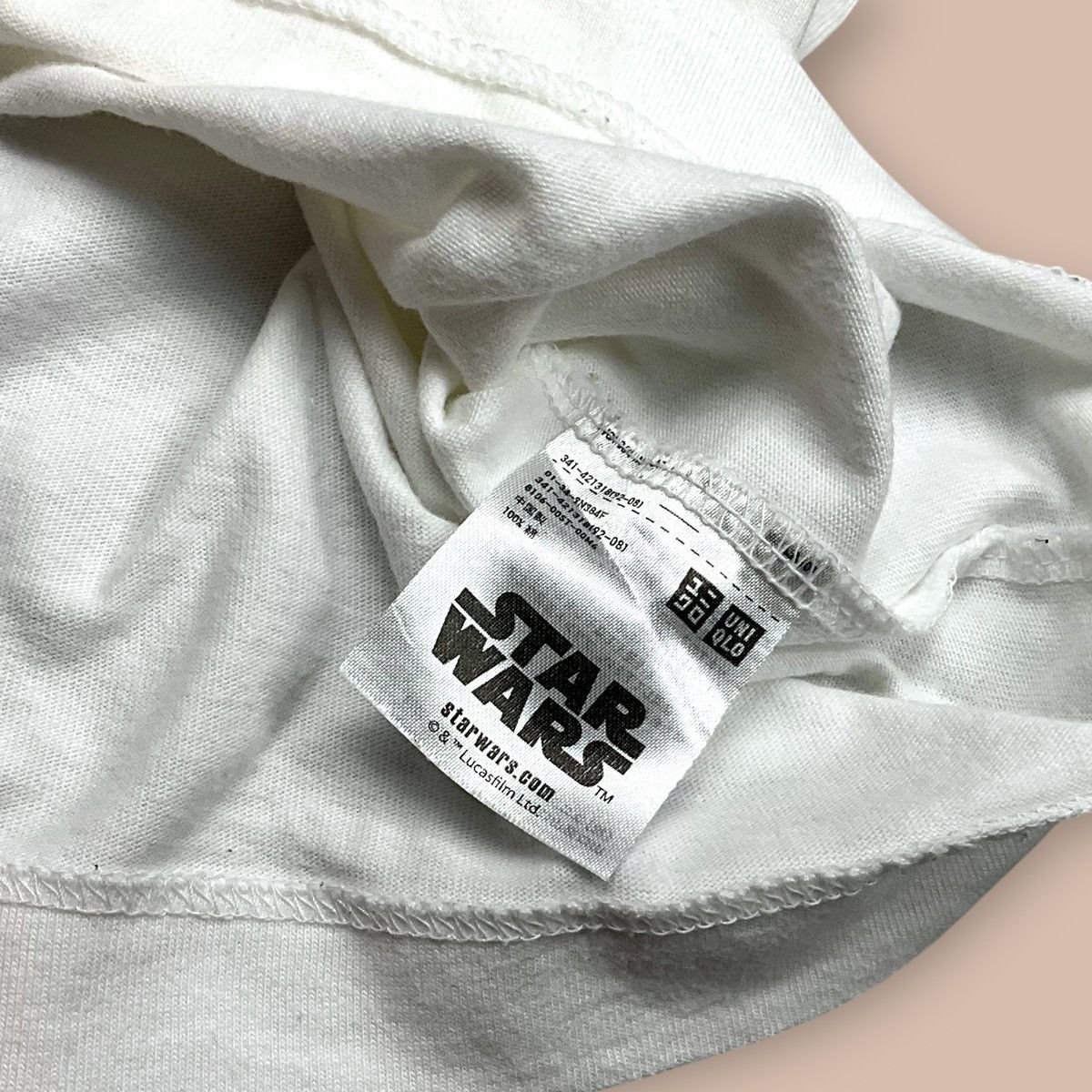 Uniqlo Uniqlo X Star Wars Master of Graphics Design by NIGO Size US M / EU 48-50 / 2 - 9 Thumbnail