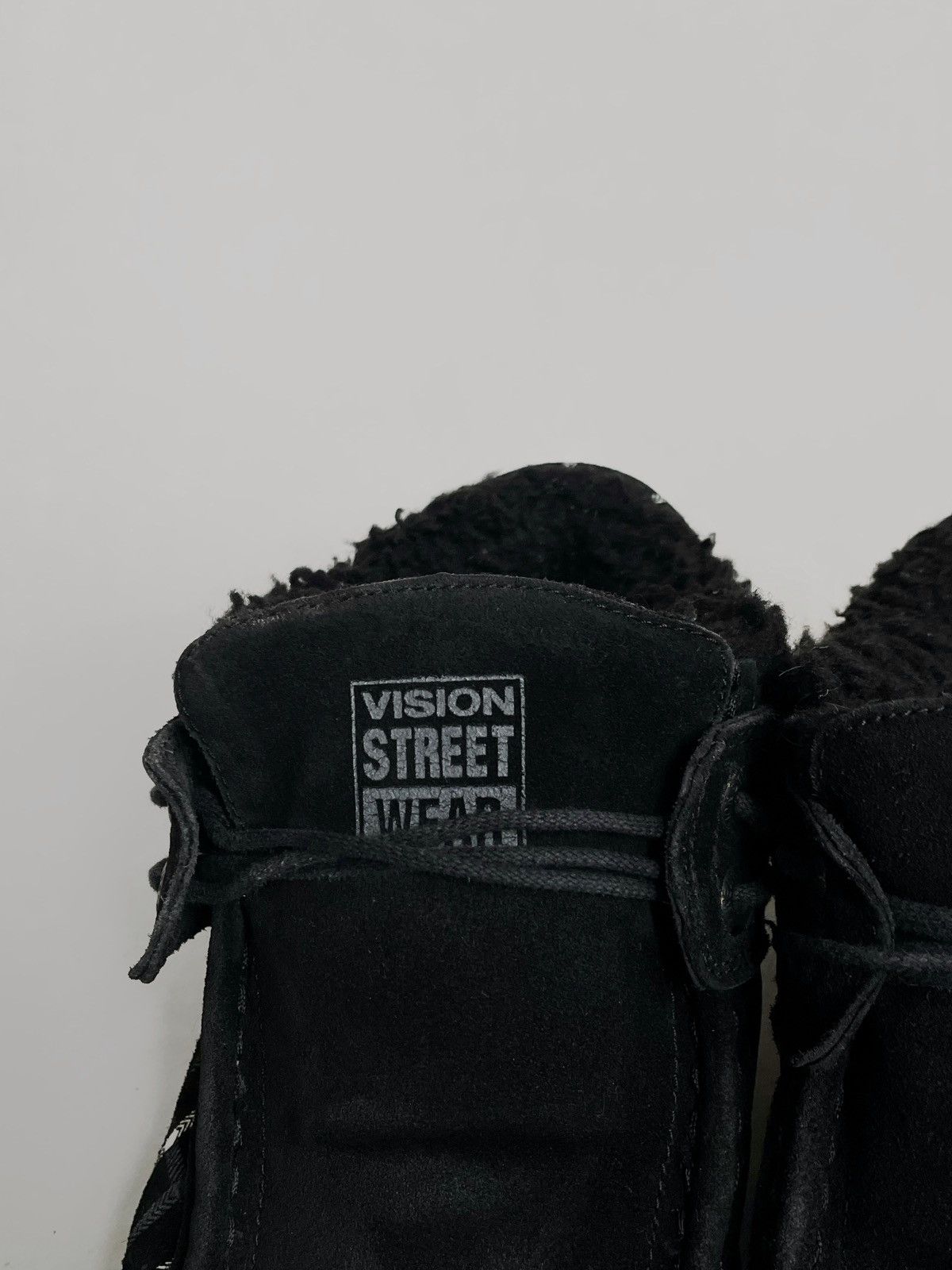 Vision Streetwear Vintage Vision Streetwear fur sneakers 2000s Size US 10.5 / EU 43-44 - 8 Thumbnail