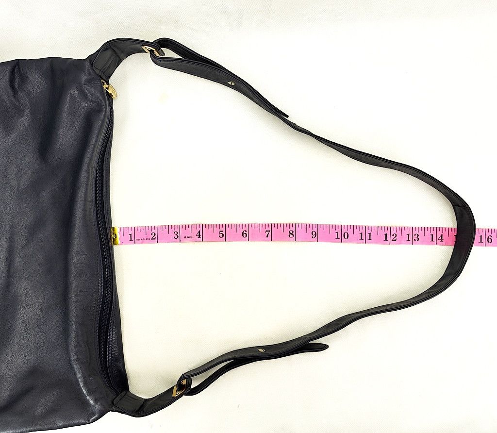 Fendi real vintage FENDI full leather bag with chain pouch Size ONE SIZE - 15 Thumbnail