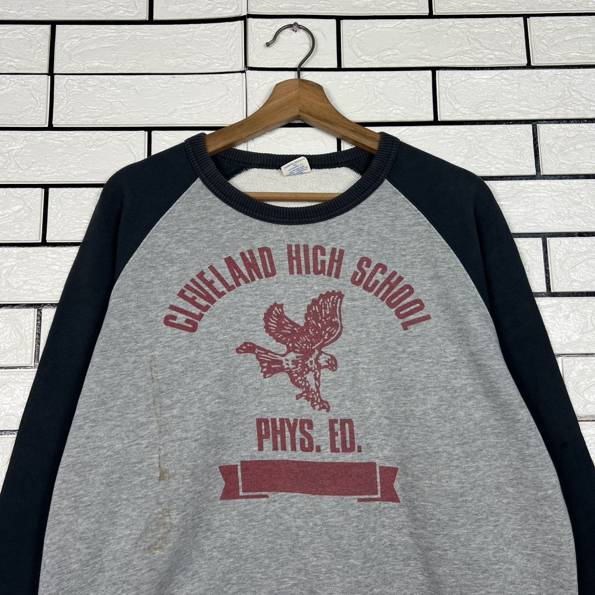 Champion CHAMPION Cleverland High School Sweatshirt #3970-C181 Size US L / EU 52-54 / 3 - 2 Thumbnail
