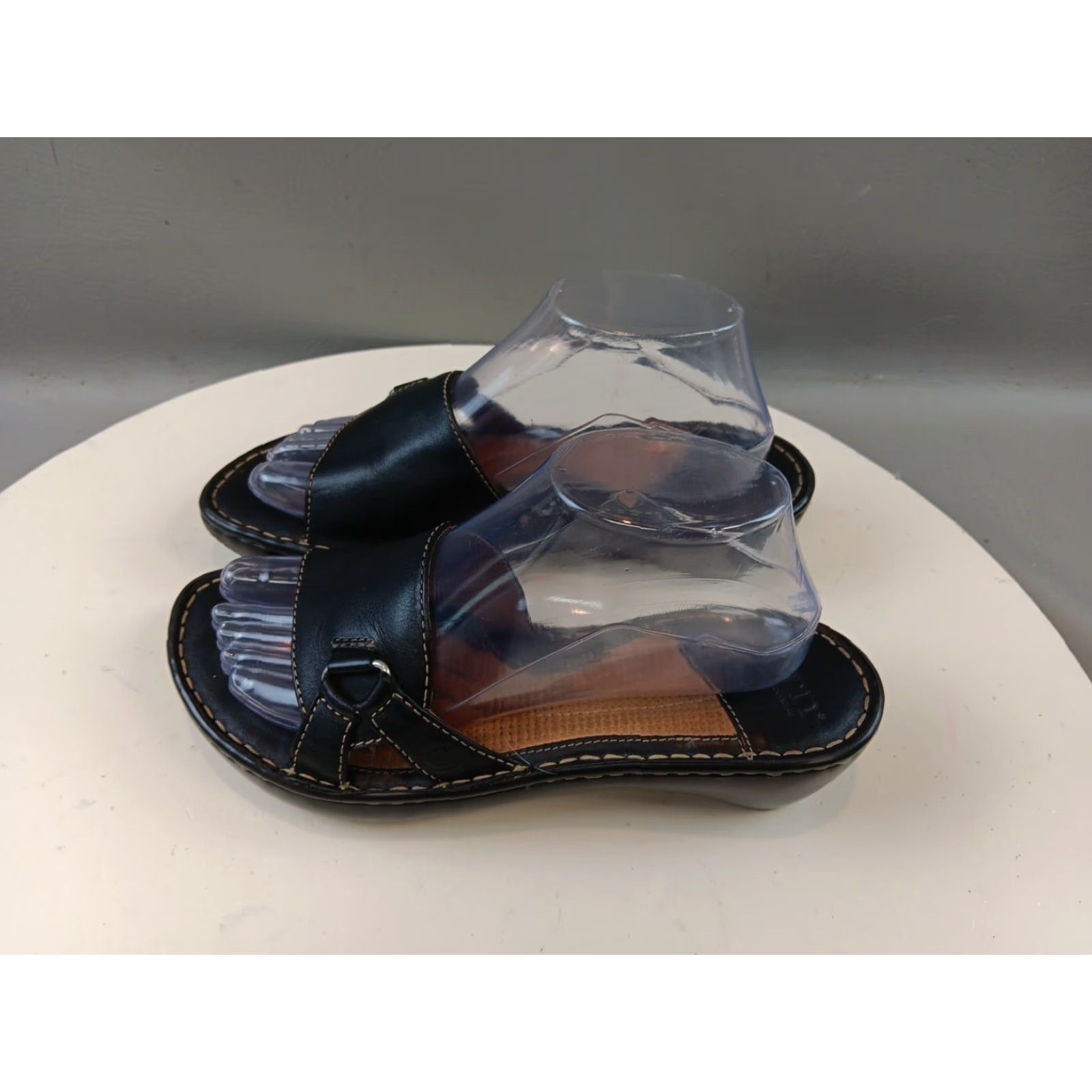 Born Born Women Sandal Slide Black Leather Mid Heel 9.5 US 40.5 EU Casual Shoes Womens Size US 10 / IT 40 - 5 Thumbnail