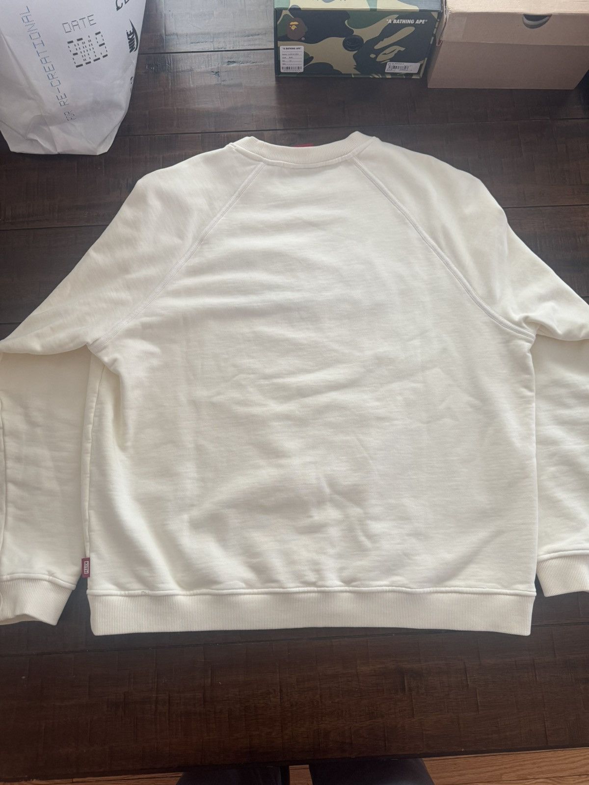 Coca Cola × Kith Kith x Coca Cola Striped Crewneck Ivory Coke XL Size US XL / EU 56 / 4 - 4 Thumbnail