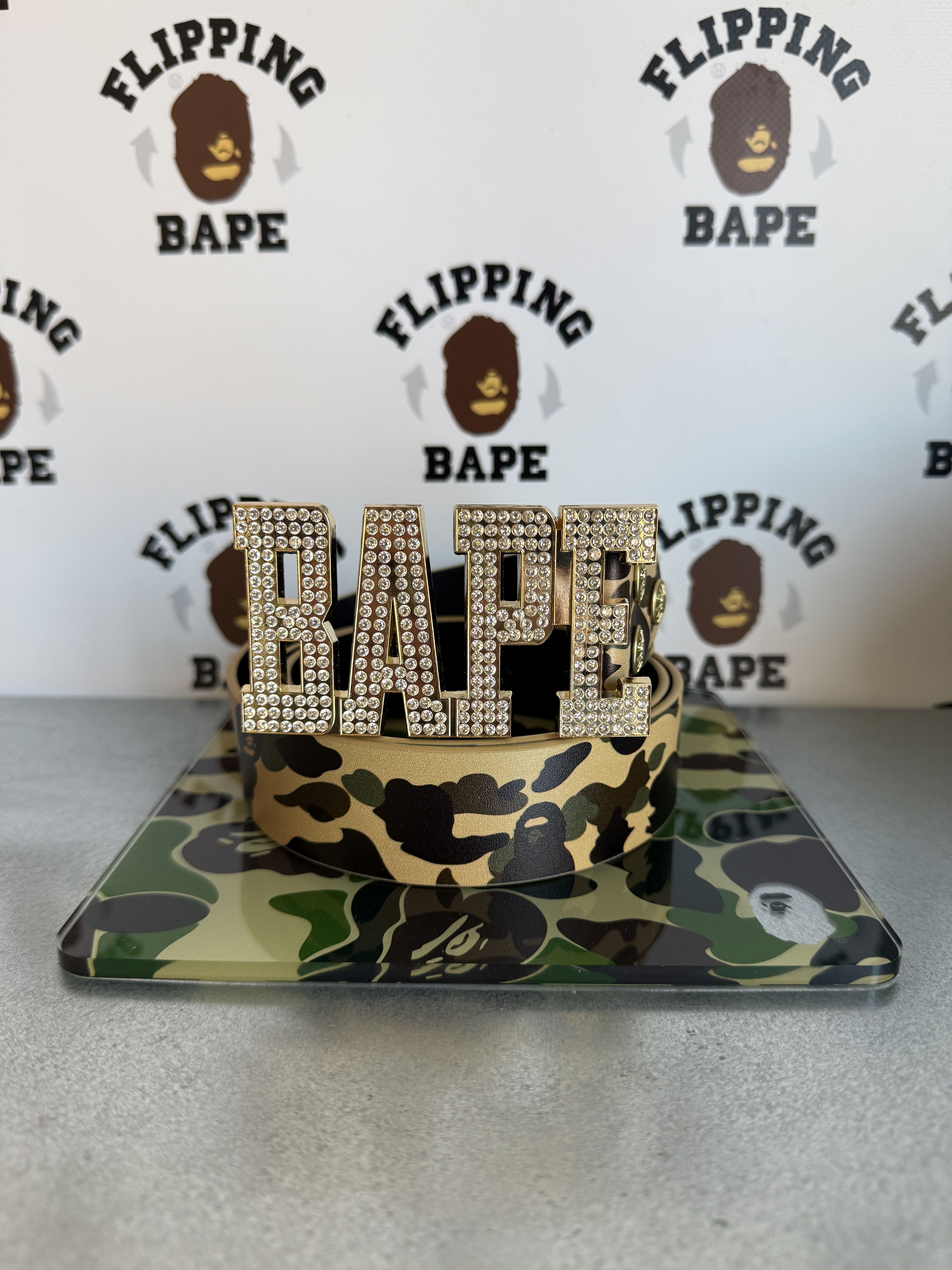 Bape BAPE 1ST CAMO BAPE LEATHER BELT (M/34) Size 34 - 1 Thumbnail