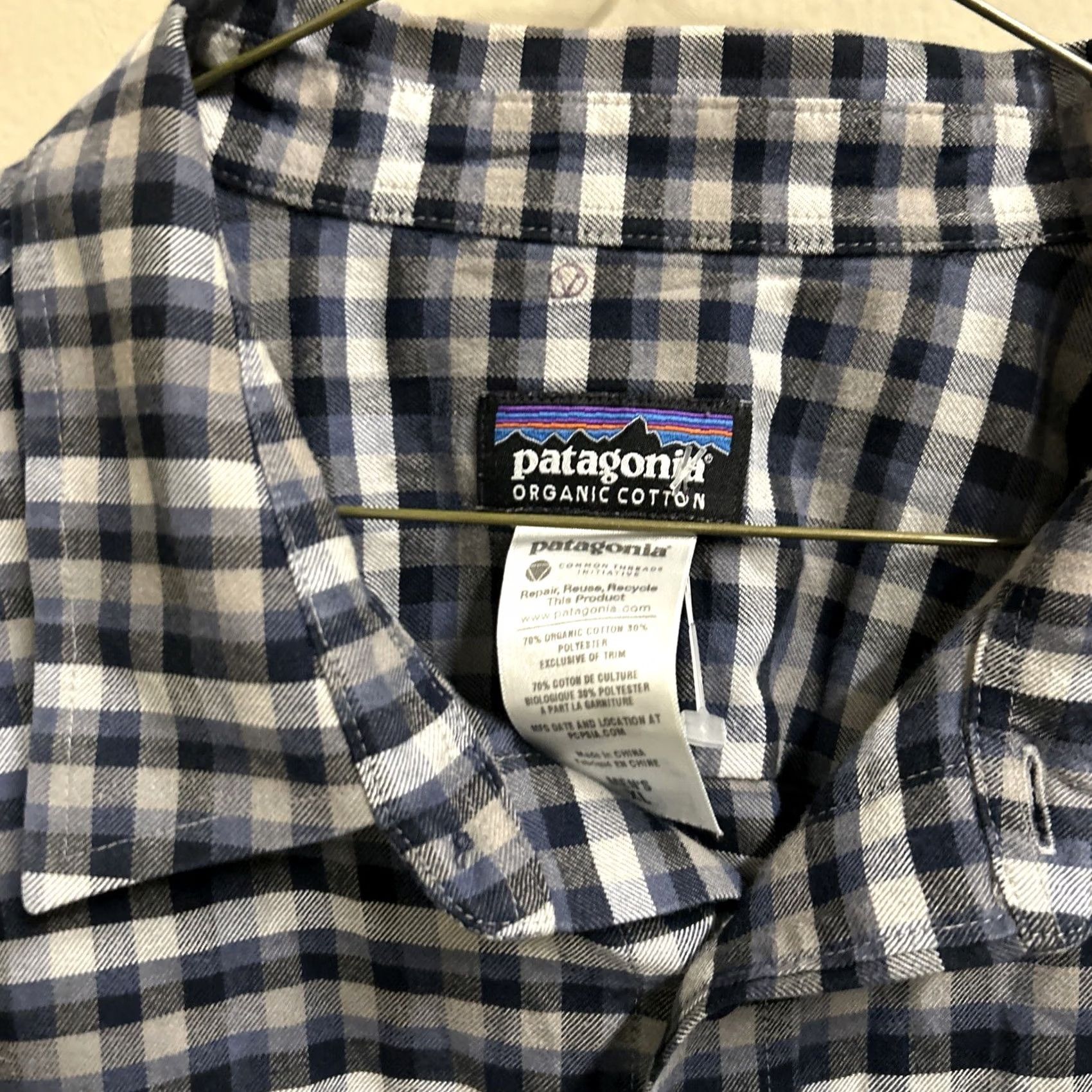 Patagonia Patagonia Shirt Blue Plaid Organic Cotton Button-Up Long Sleeve XL Men’s Regular Size Adjustable Collar Button-Up Shirt Size US XL / EU 56 / 4 - 2 Thumbnail