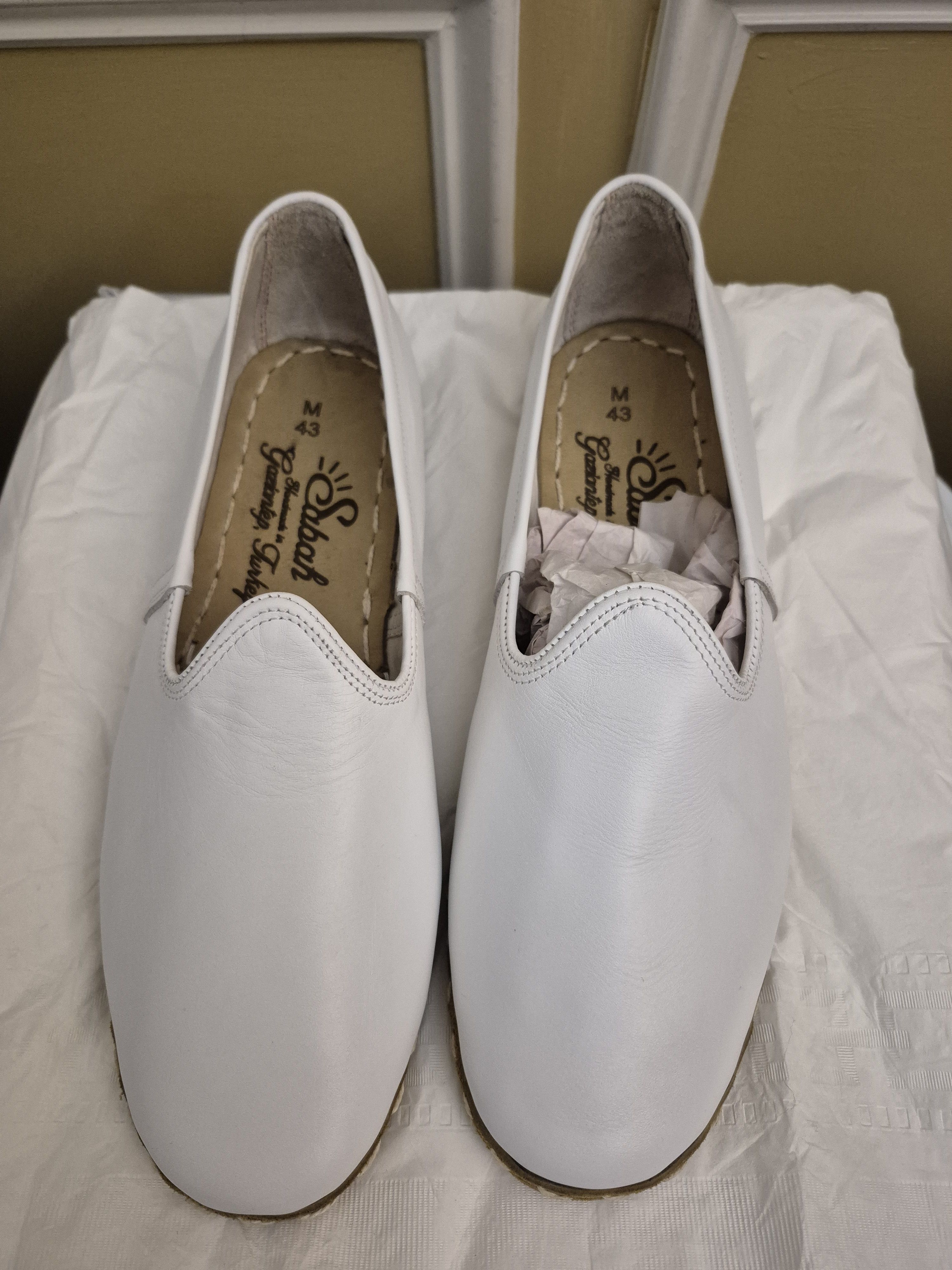Other Sabah "Baja" WhiteLeatherLoafers Size 4/ US 11-11.5 Size US 10.5 / EU 43-44 - 1 Thumbnail