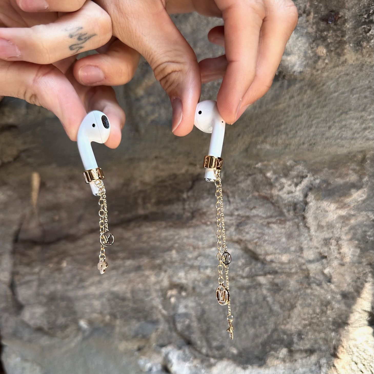 Louis Vuitton Louis Vuitton Gold-tone Nanogram Earphone Earrings Size ONE SIZE - 3 Thumbnail