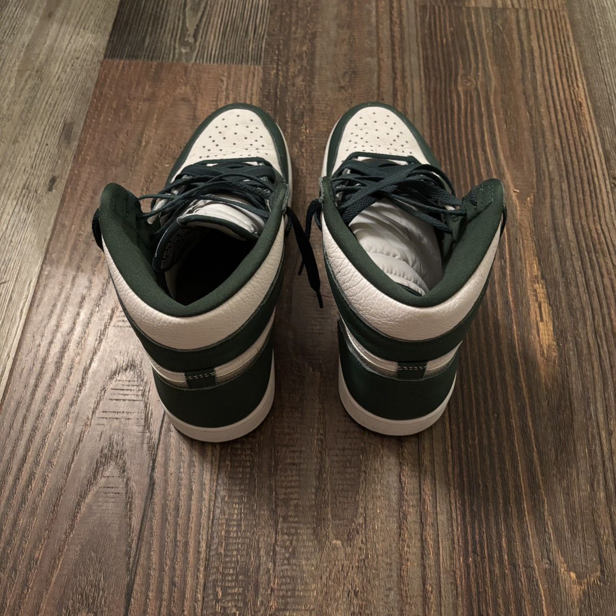 Jordan Brand Air Jordan 1 Retro High OG Gorge Green Size US 10.5 / EU 43-44 - 7 Thumbnail
