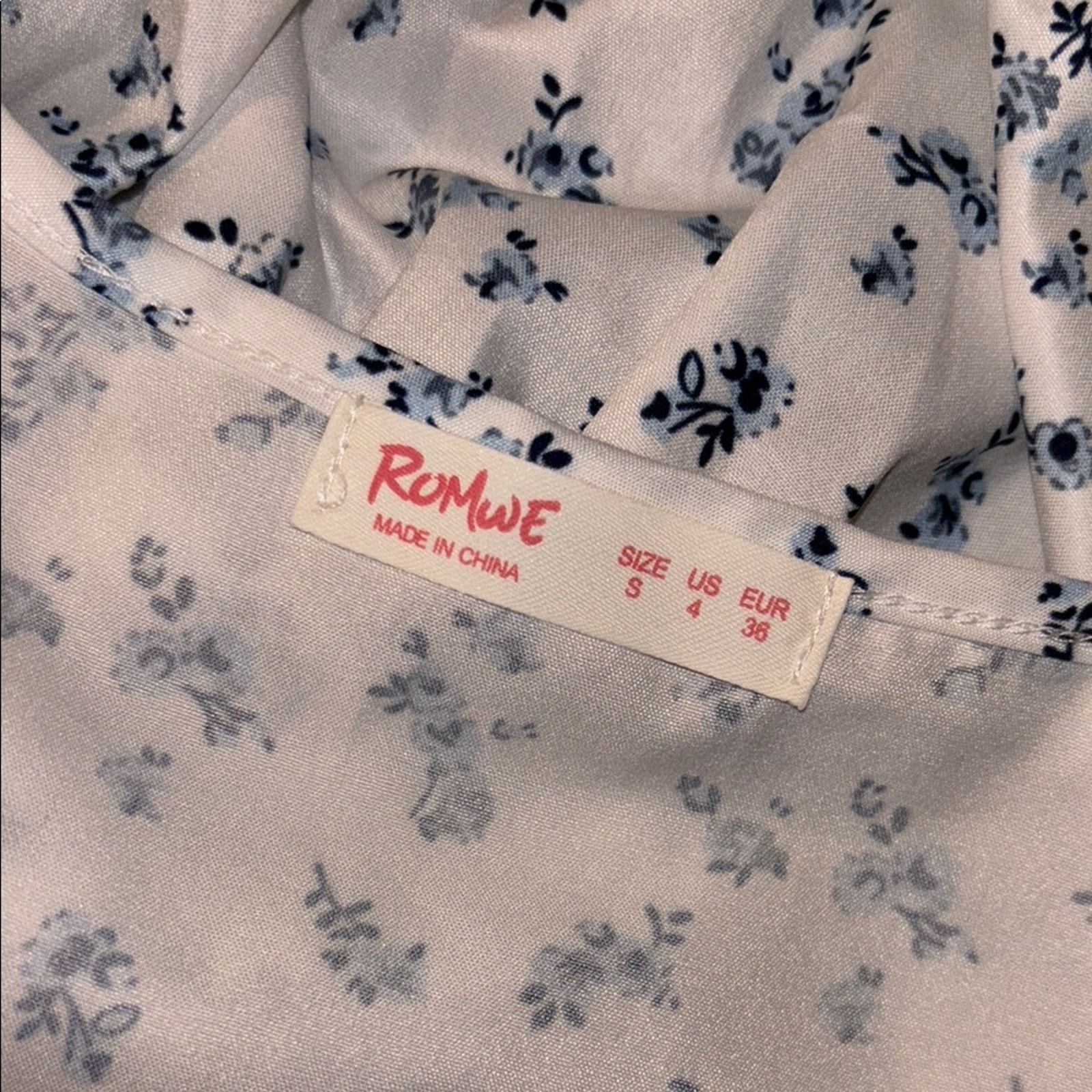 The Unbranded Brand Romwe Floral Blue/White Tank Top - Small Size S / US 4 / IT 40 - 4 Thumbnail