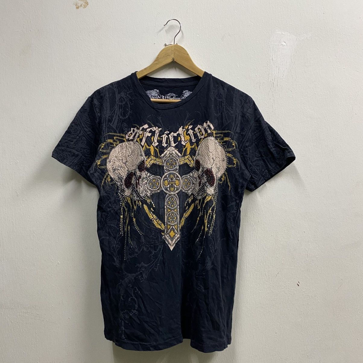 Affliction × Streetwear × Vintage Xzavier Skull Sword Grunge