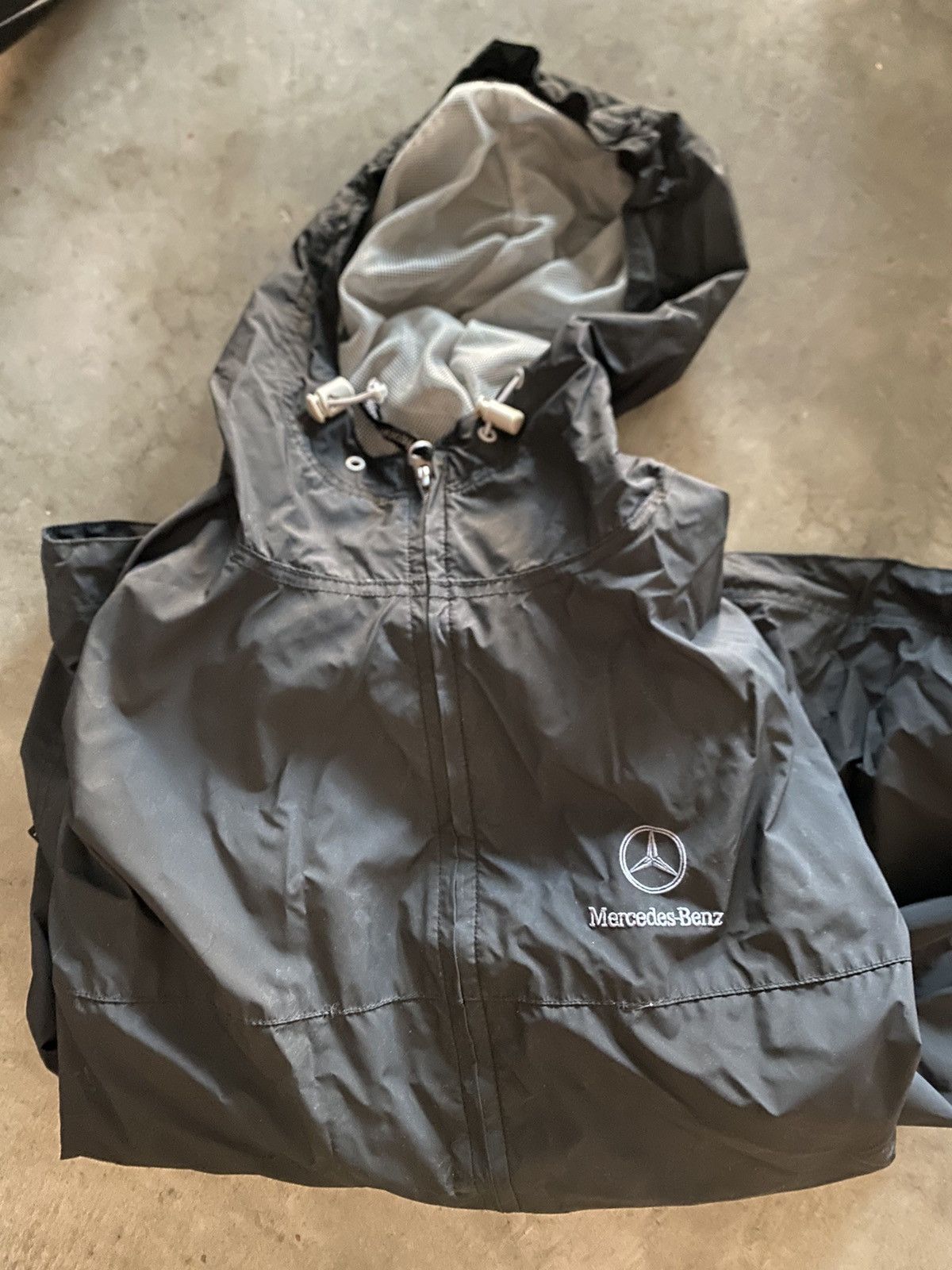 Mercedes-Benz Mercedes Benz Rain Jacket Coat Size US XL / EU 56 / 4 - 1 Thumbnail