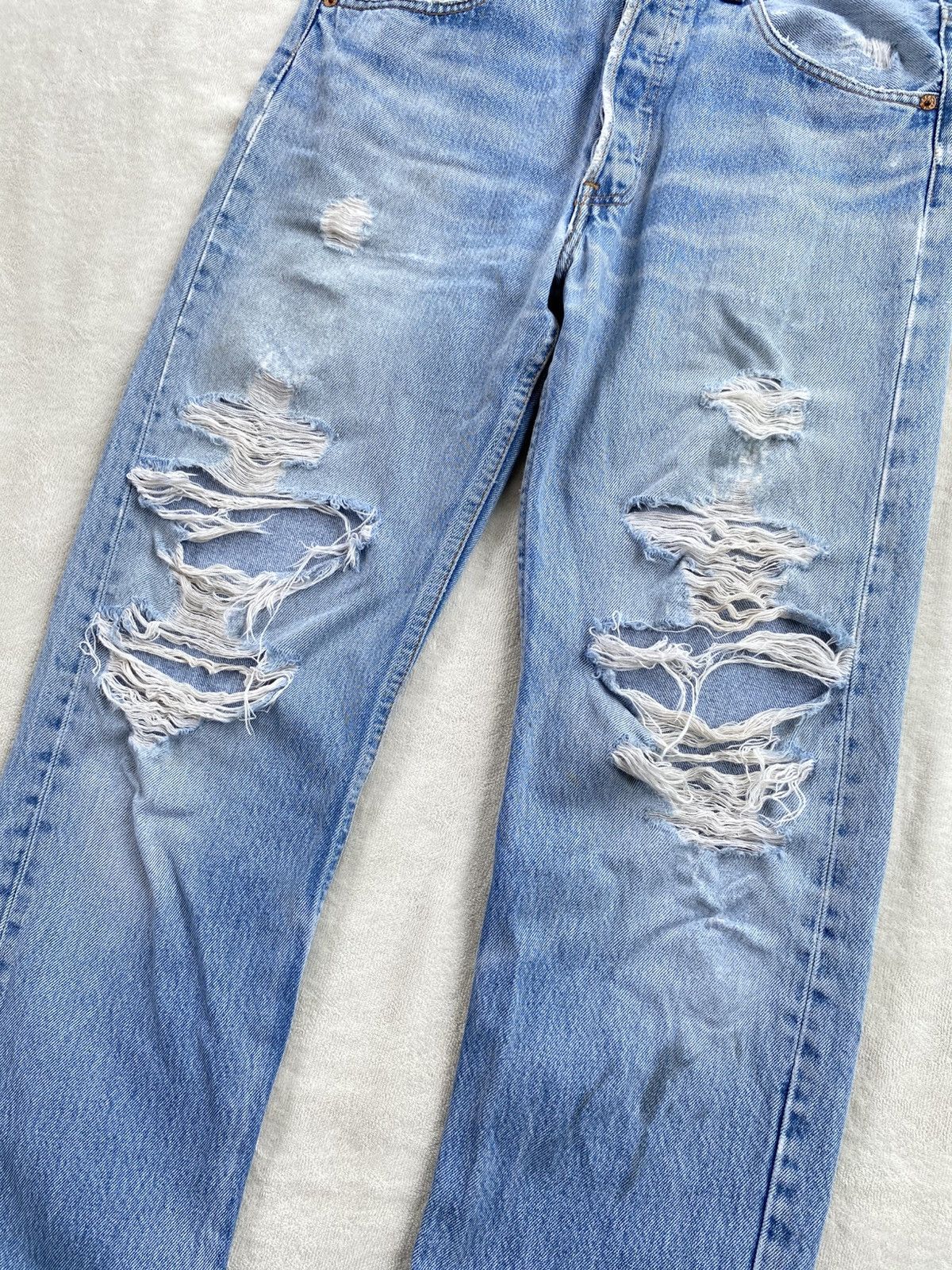 Levi's VINTAGE LEVIS 501xx DISTRESSED JEANS PANTS Size US 33 - 5 Thumbnail