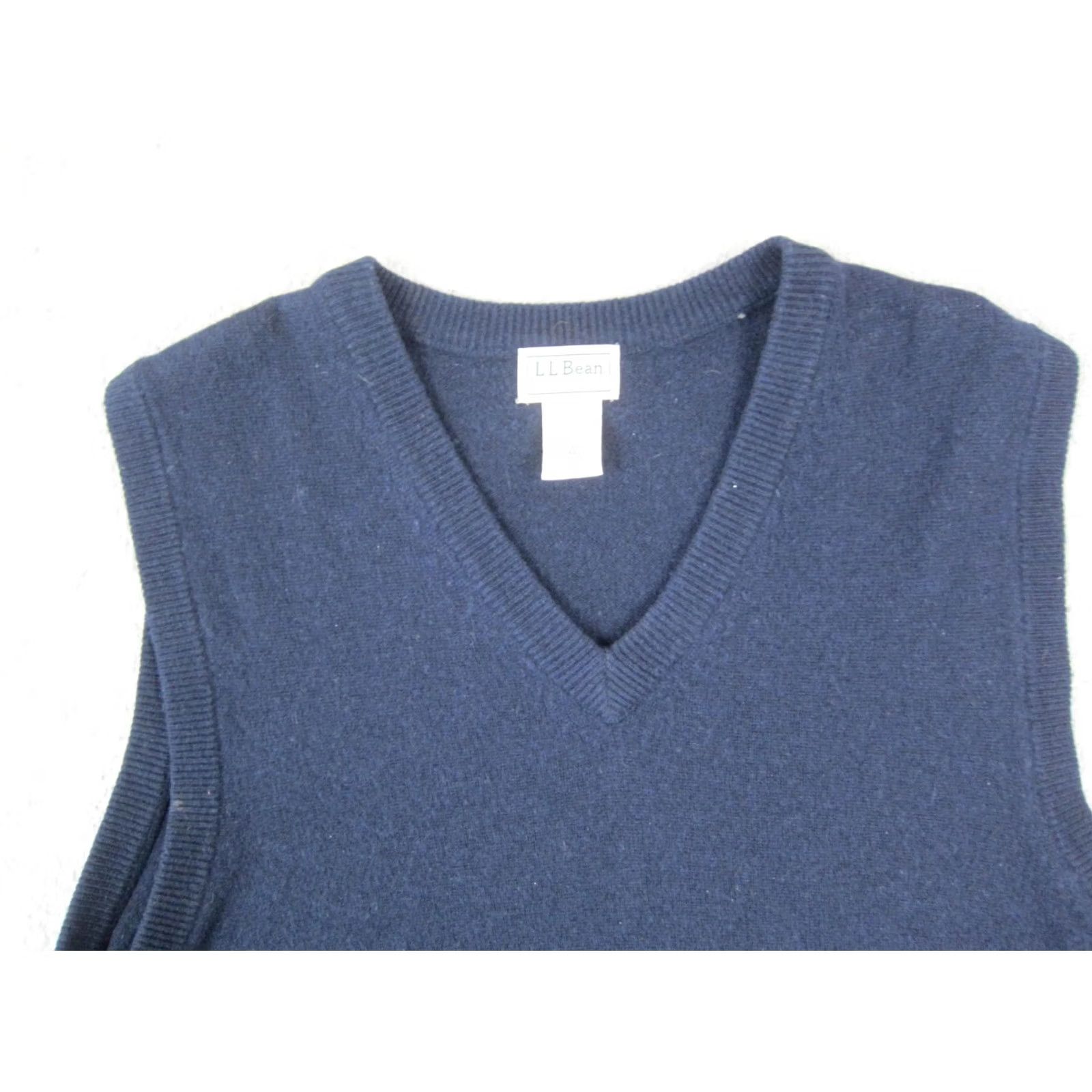 Vintage L.L. Bean Sweater Vest Mens Large Blue Wool Knit V-Neck 90s Golf Vintage-Not Vintage? No Size US L / EU 52-54 / 3 - 2 Thumbnail