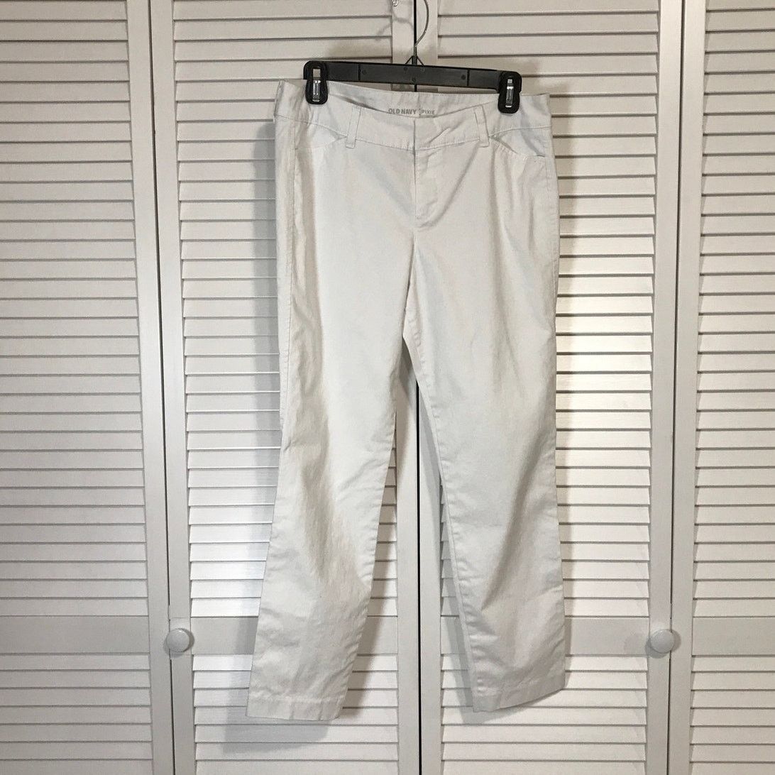Old Navy Old Navy Pixie White Straight Leg Petite Ankle Pants 6 Size 28" / US 6 / IT 42 - 1 Thumbnail