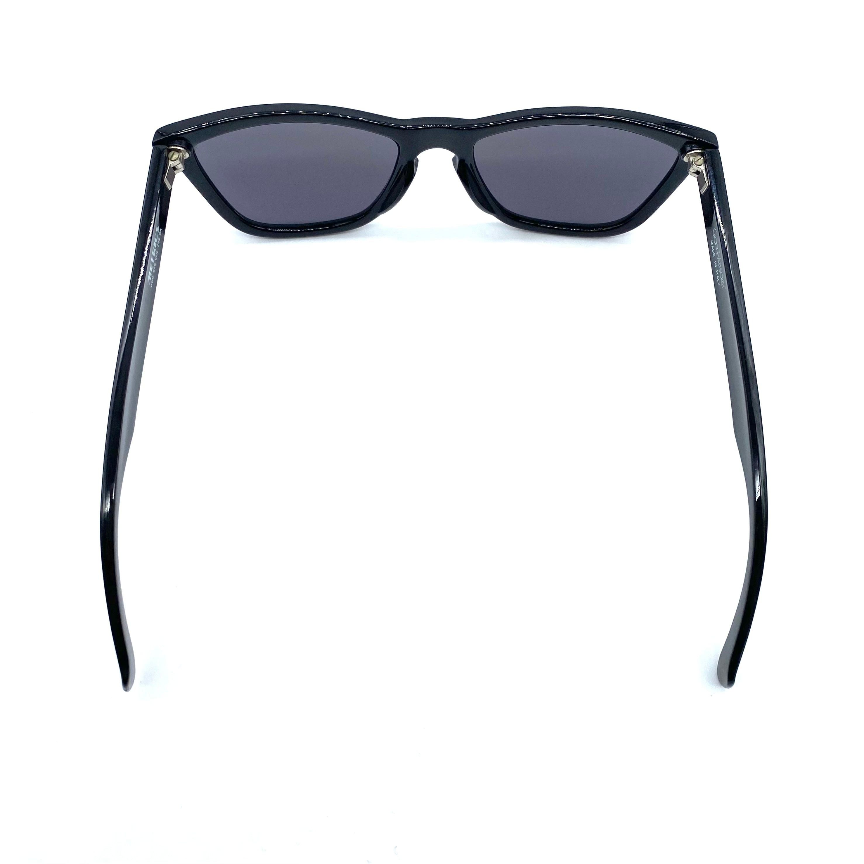 Versace Vintage VERSACE Eyewear Sunglasses Size ONE SIZE - 4 Thumbnail