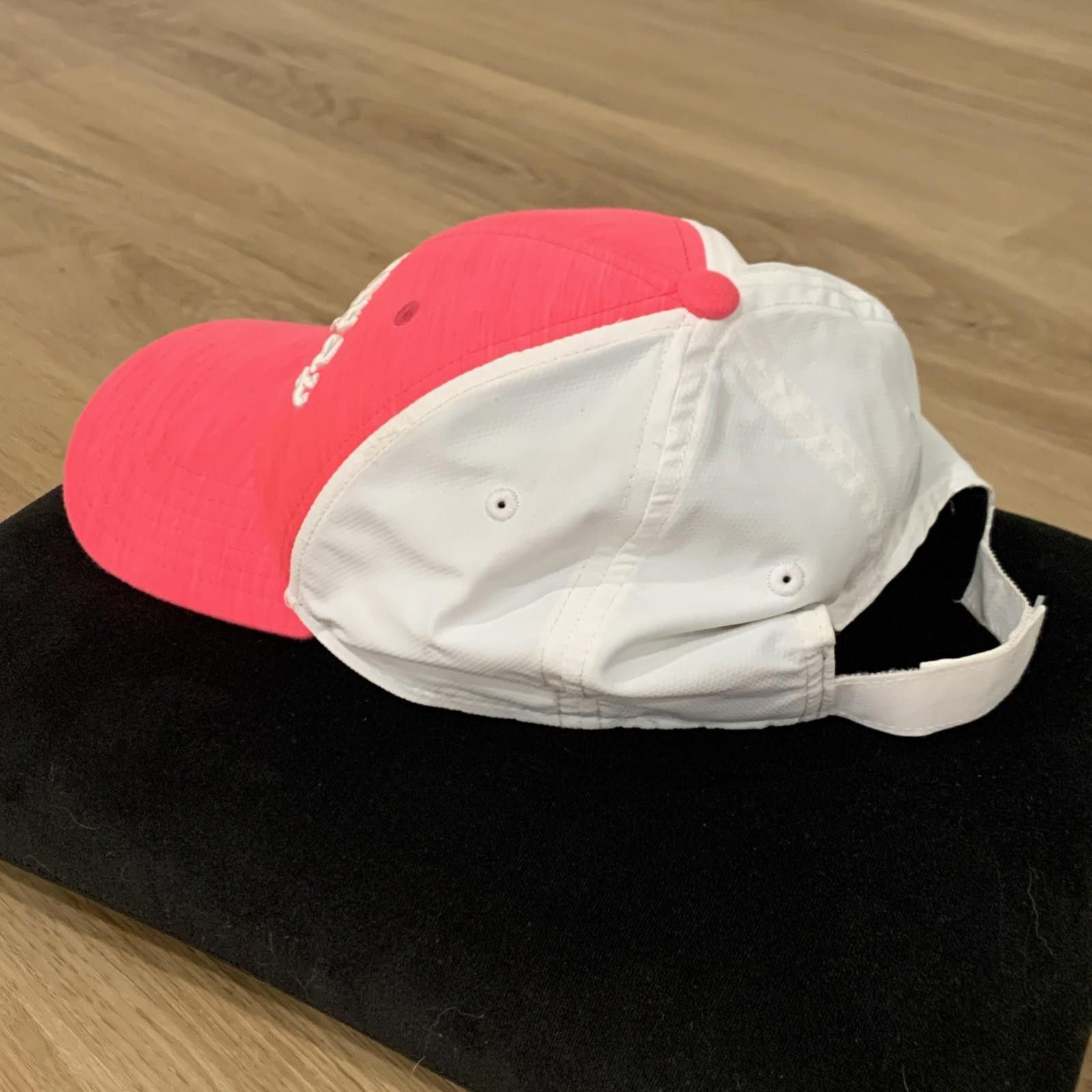 Pink Callaway Golf Cap Pink White Mesh Adjustable Strapback NWOT Size ONE SIZE - 6 Thumbnail