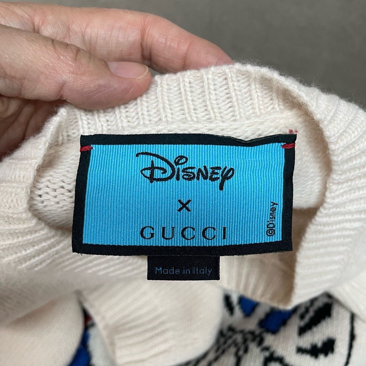 Gucci Gucci White Donald Duck co-branded sweater 2501-Nextarrow Size US XS / EU 42 / 0 - 5 Thumbnail