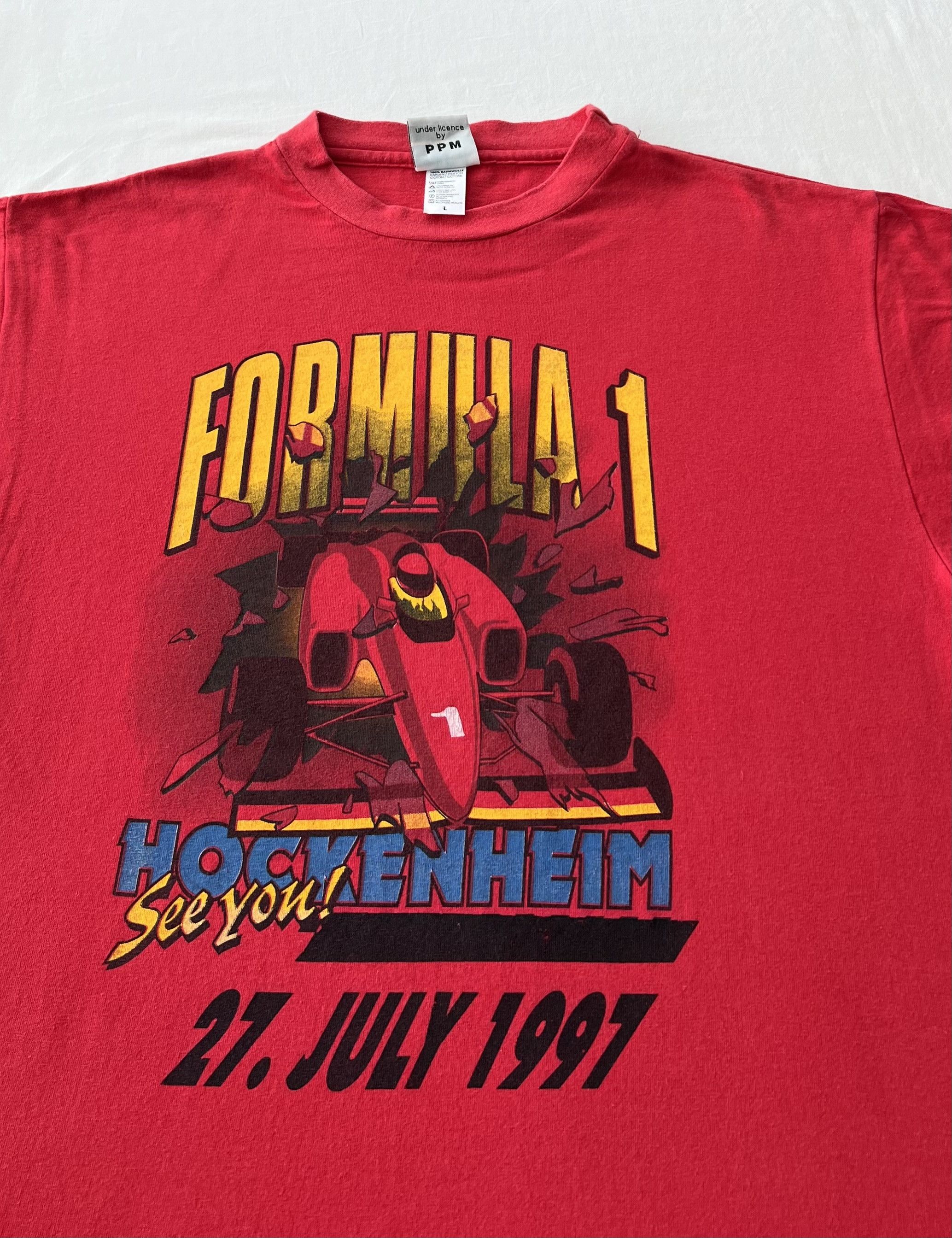Formula 1 Vintage 1997 Formula 1 Hockenheim F1 Ferrari Red T-shirt Size US L / EU 52-54 / 3 - 3 Thumbnail