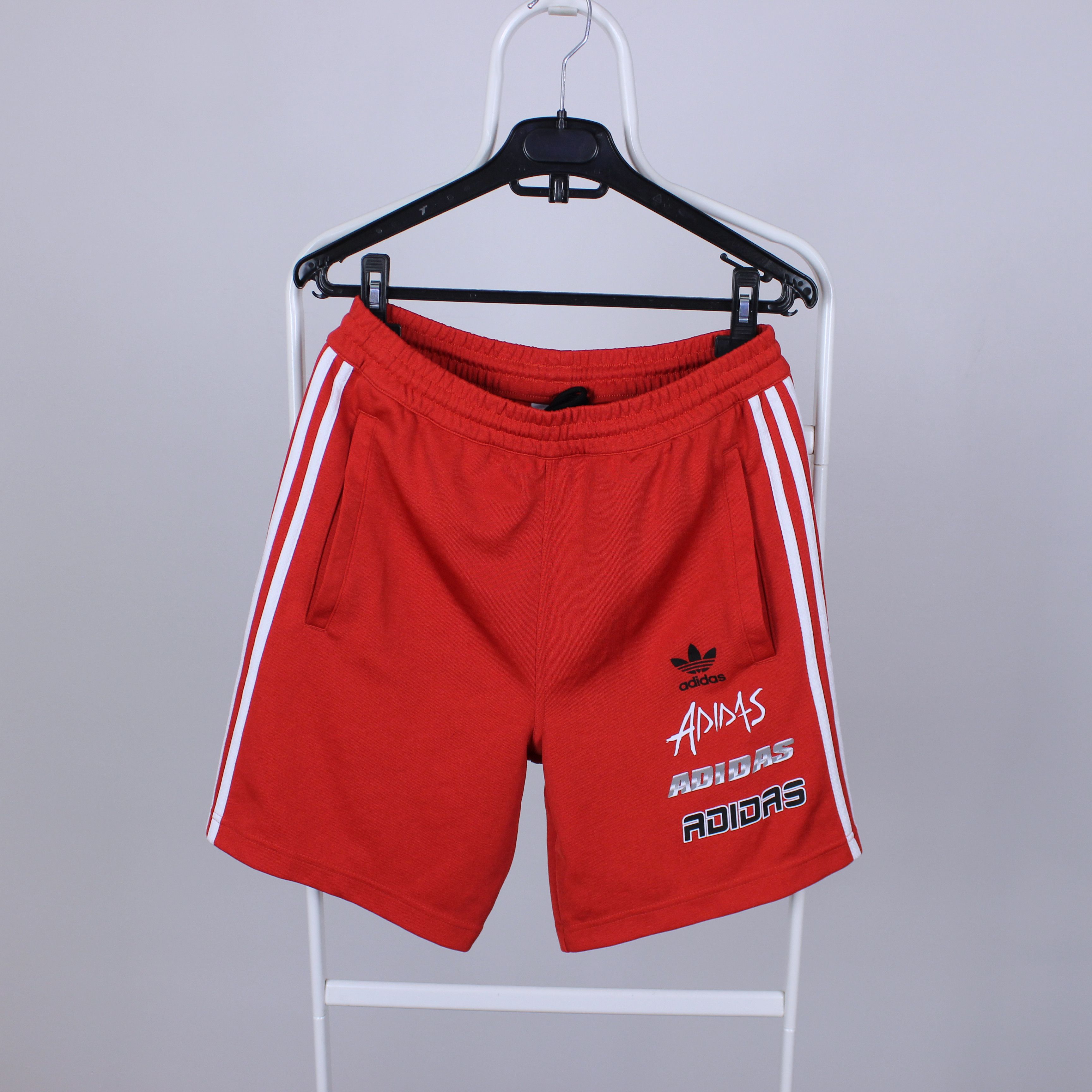 Adidas Adidas shorts men cotton S M red logo Size US 30 / EU 46 - 2 Thumbnail
