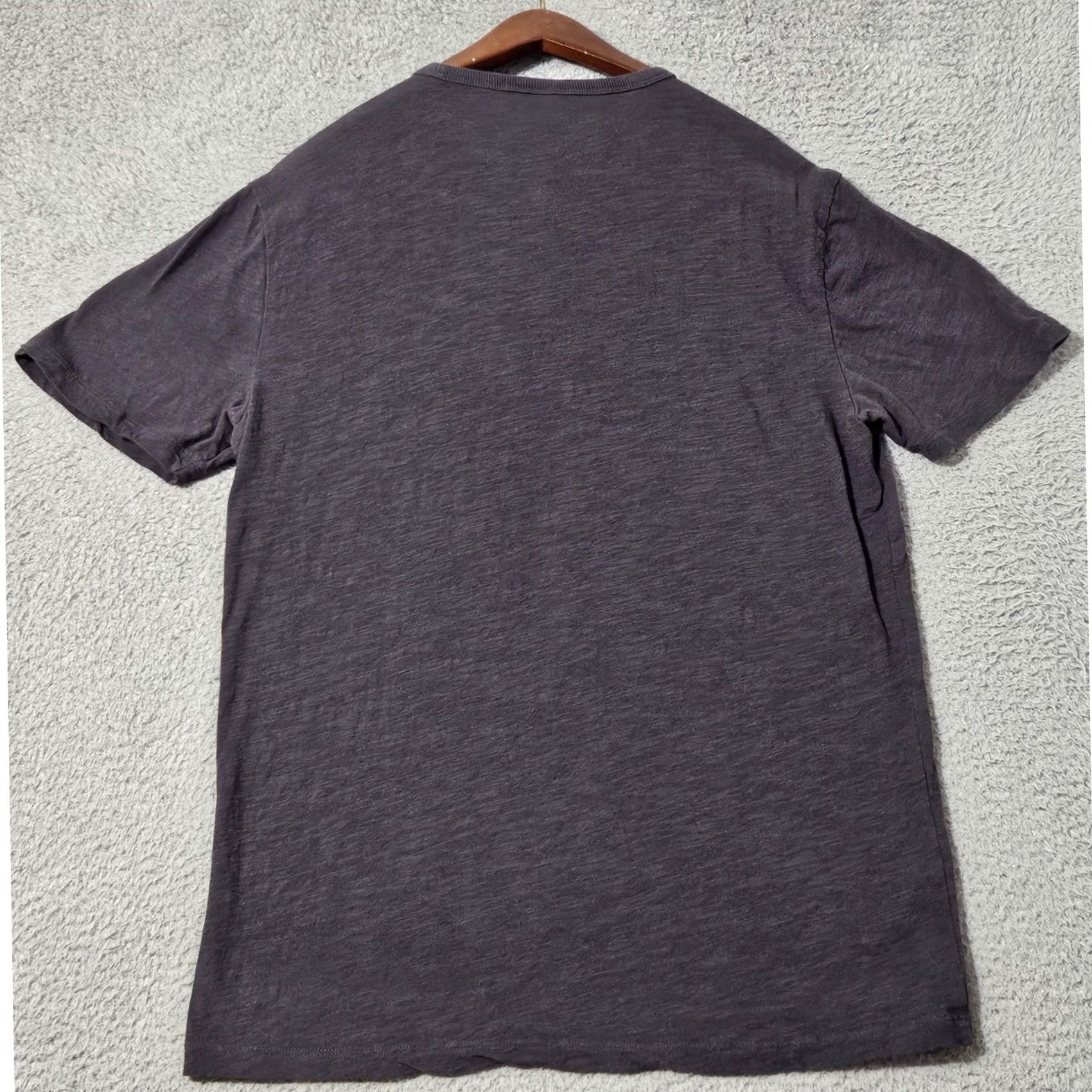 Vuori Vuori Shirt Mens Large Gray The Rise Tee Pima Cotton Pocket Athletic V182 Size US L / EU 52-54 / 3 - 2 Thumbnail