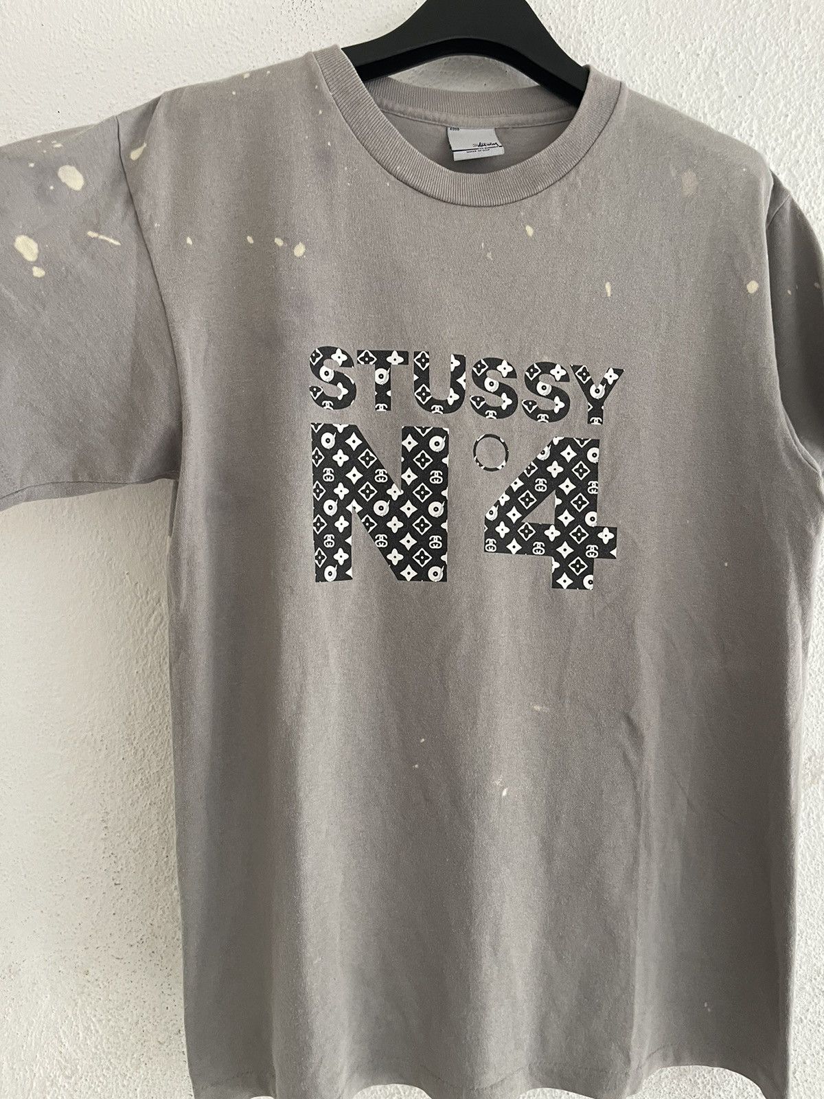 Stussy Vintage Stussy N4 Monogram LV Parody T Shirt Size US M / EU 48-50 / 2 - 4 Thumbnail